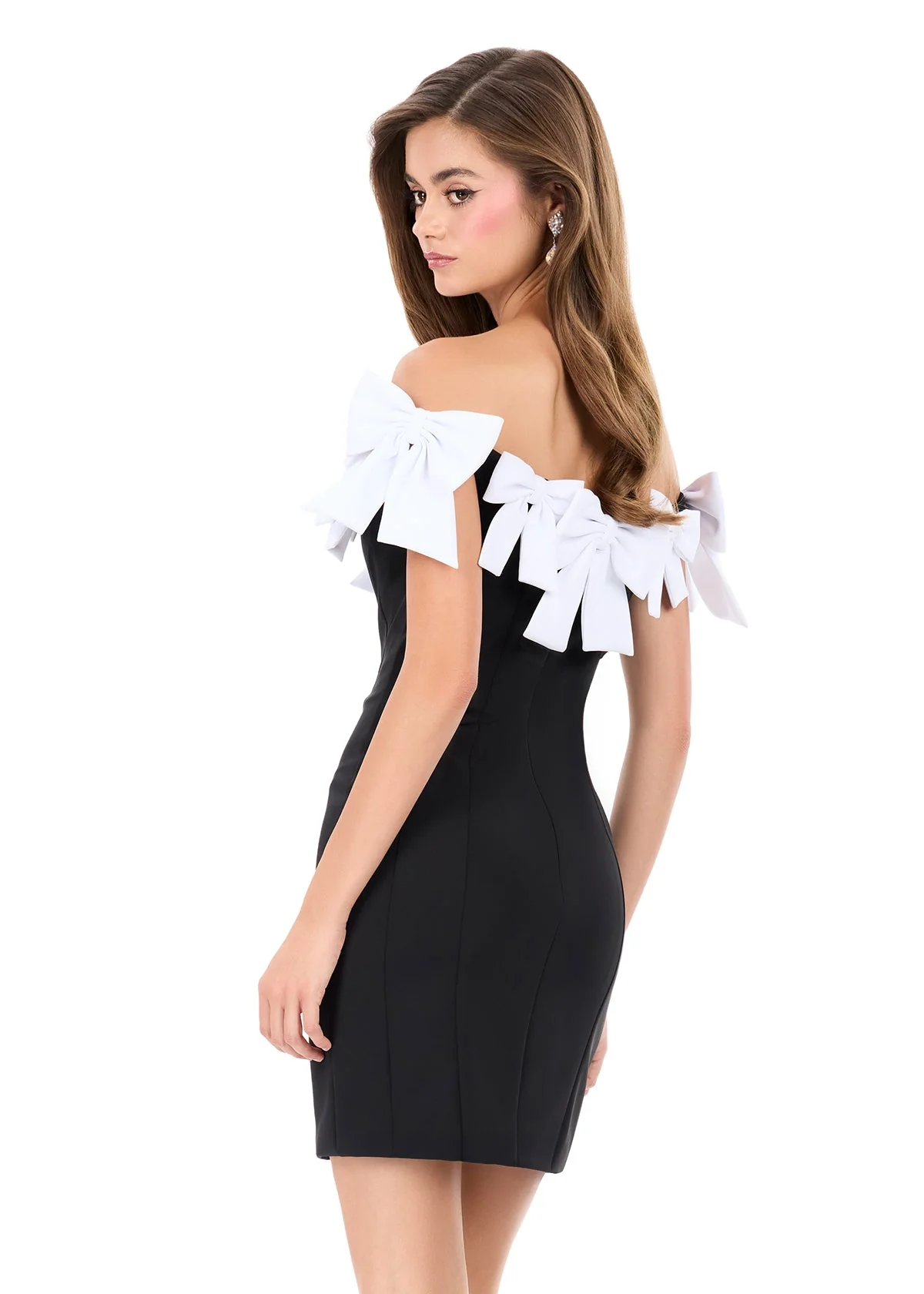 4966 - ASHLEYlauren - Image 4