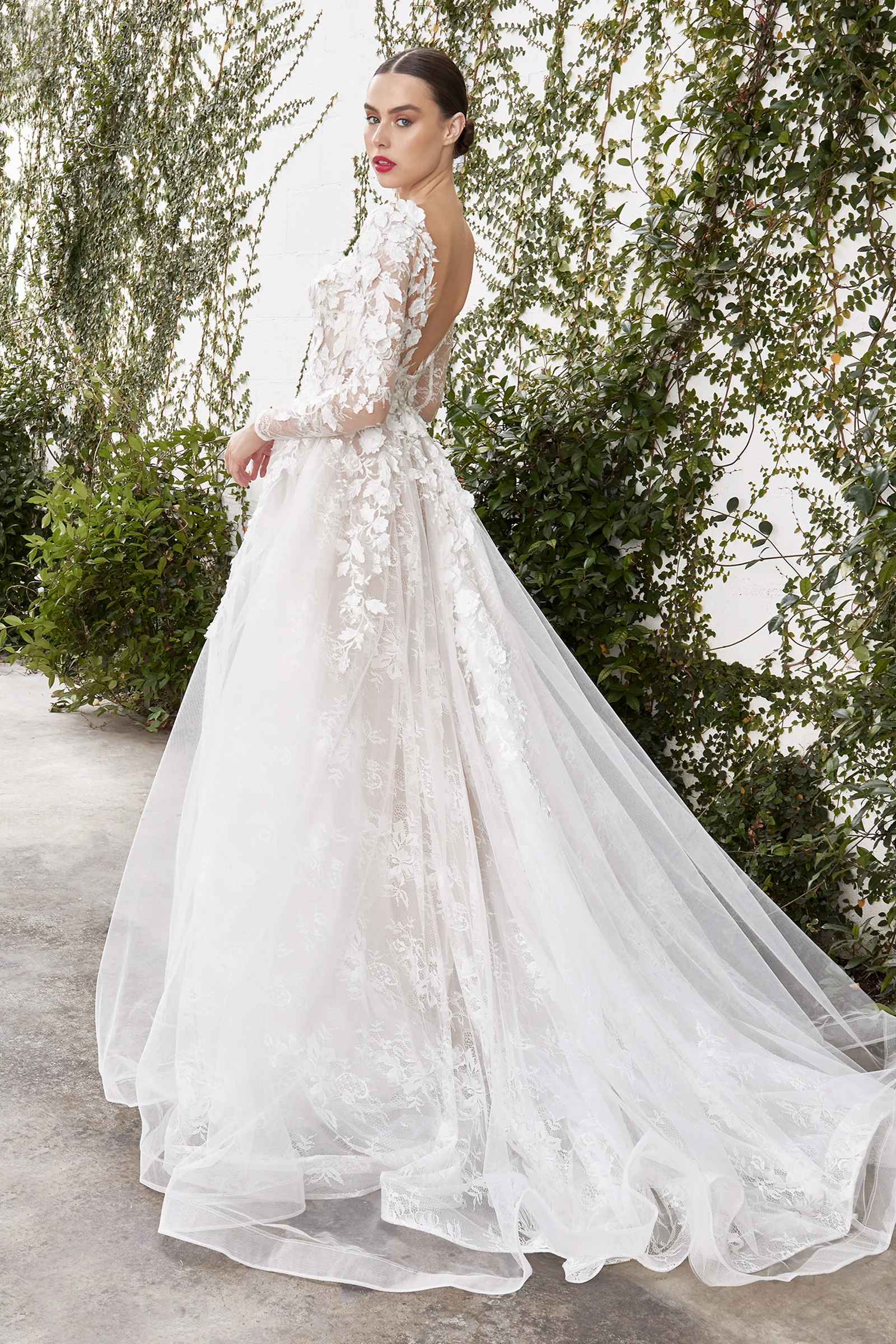 A1067W - YVAINE WEDDING GOWN - Andrea & Leo - Image 3