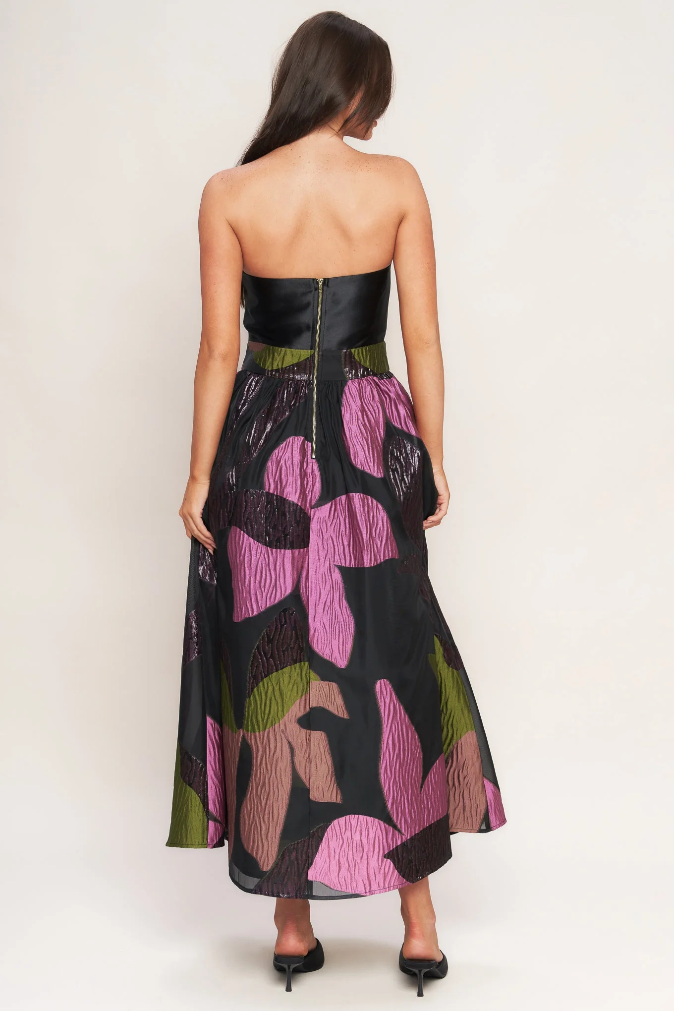 ABSTRACT ROSE BLACK MIDI DRESS - Image 2