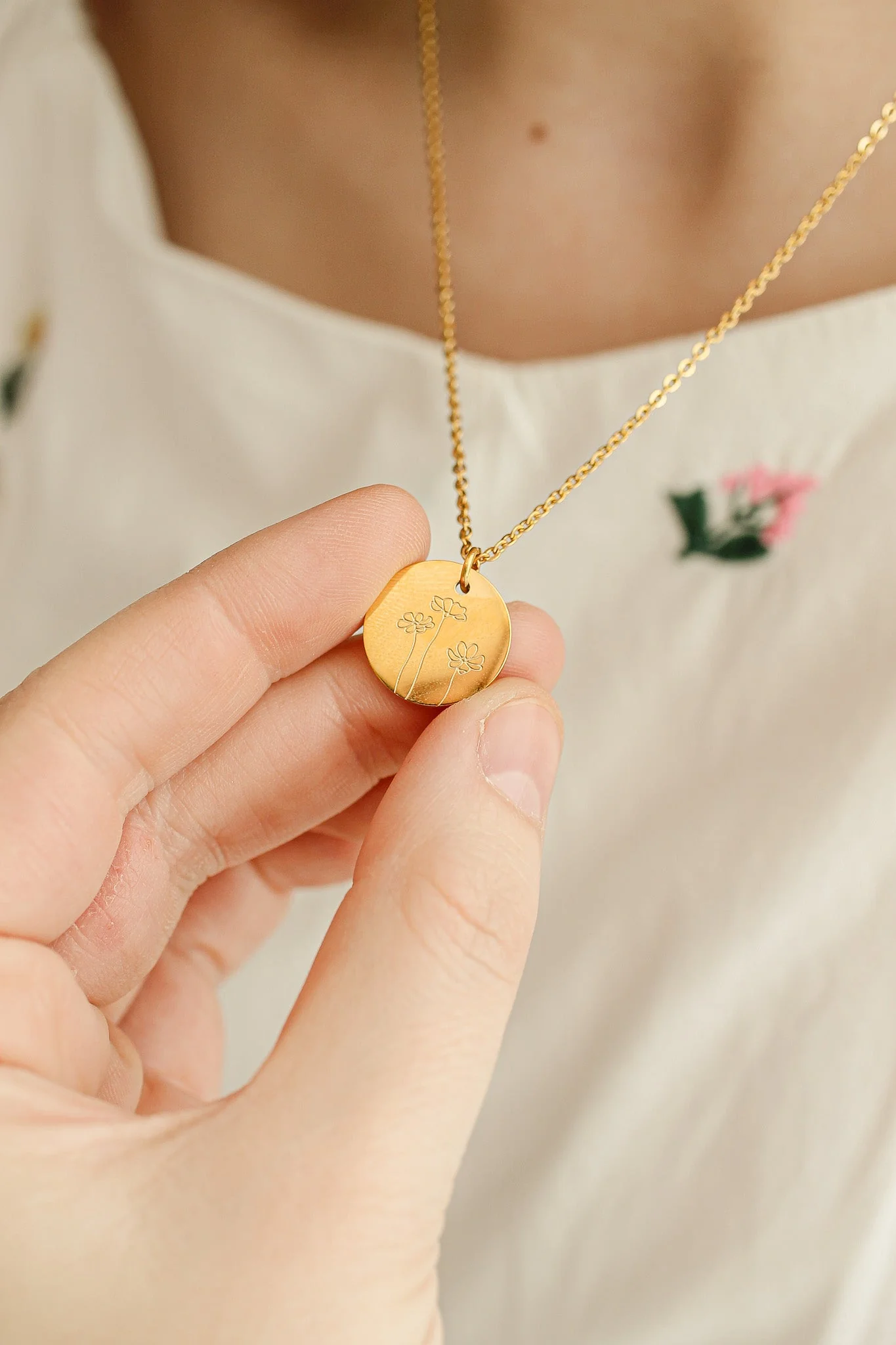 Birth Flower Necklace in Gold - Image 12