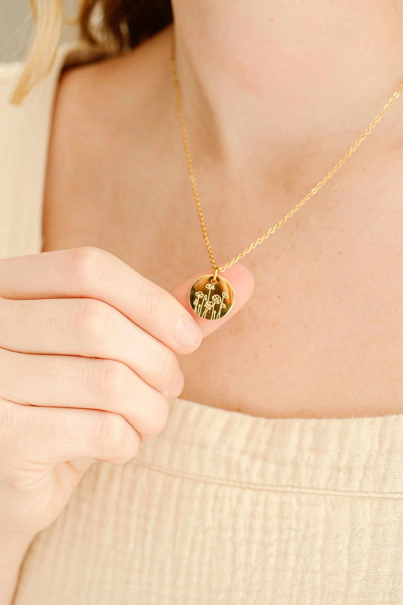 Birth Flower Necklace in Gold - Image 18