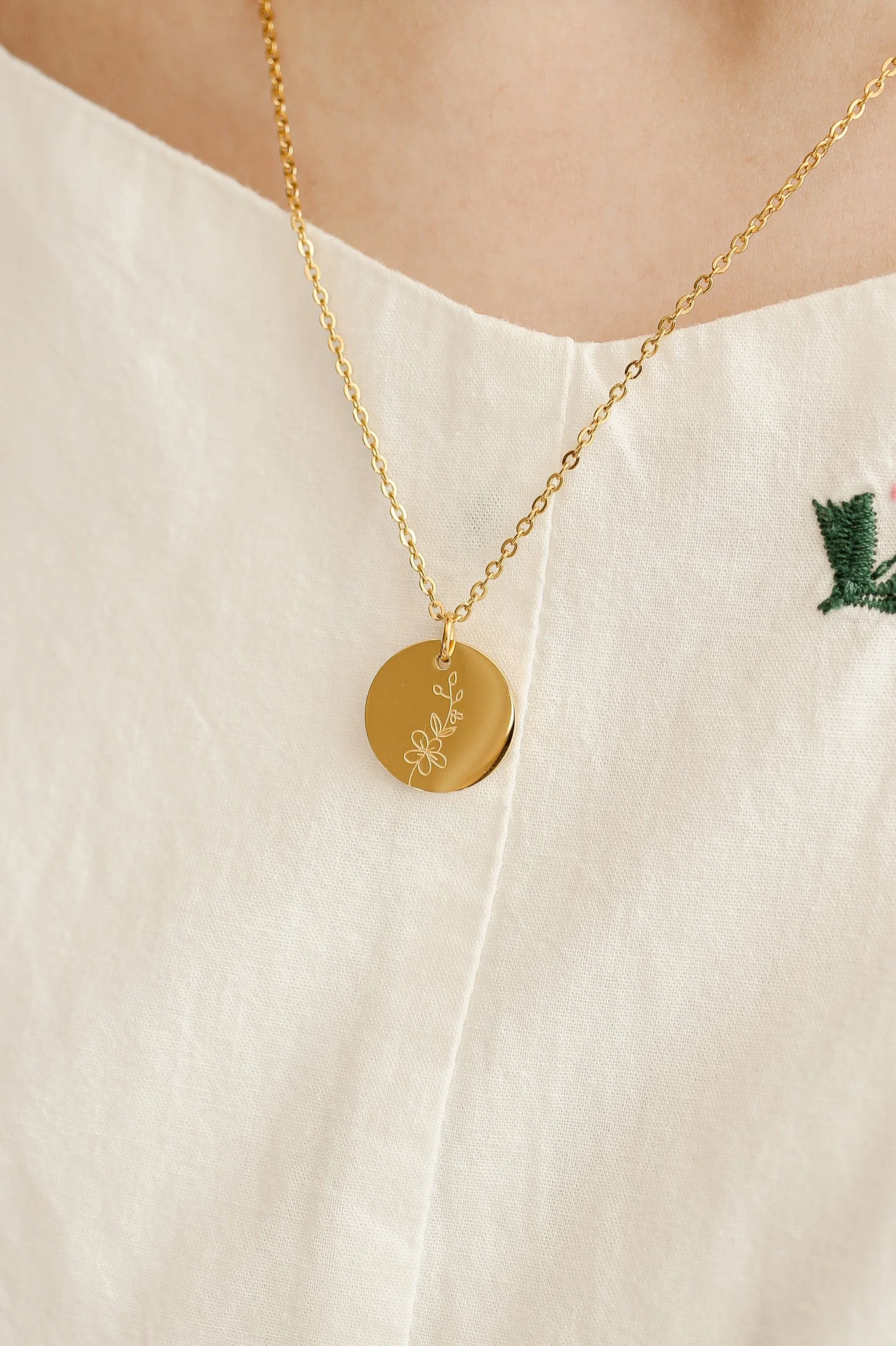 Birth Flower Necklace in Gold - Image 20