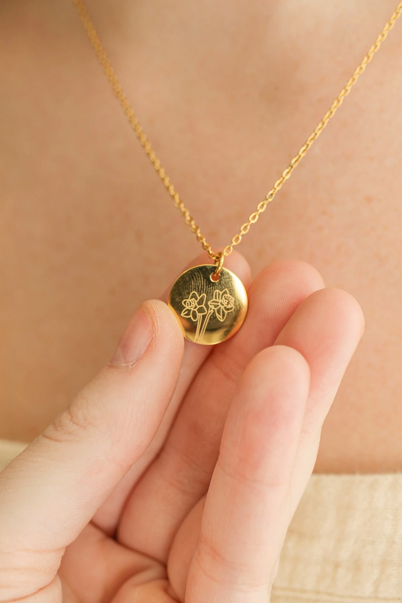 Birth Flower Necklace in Gold - Image 8