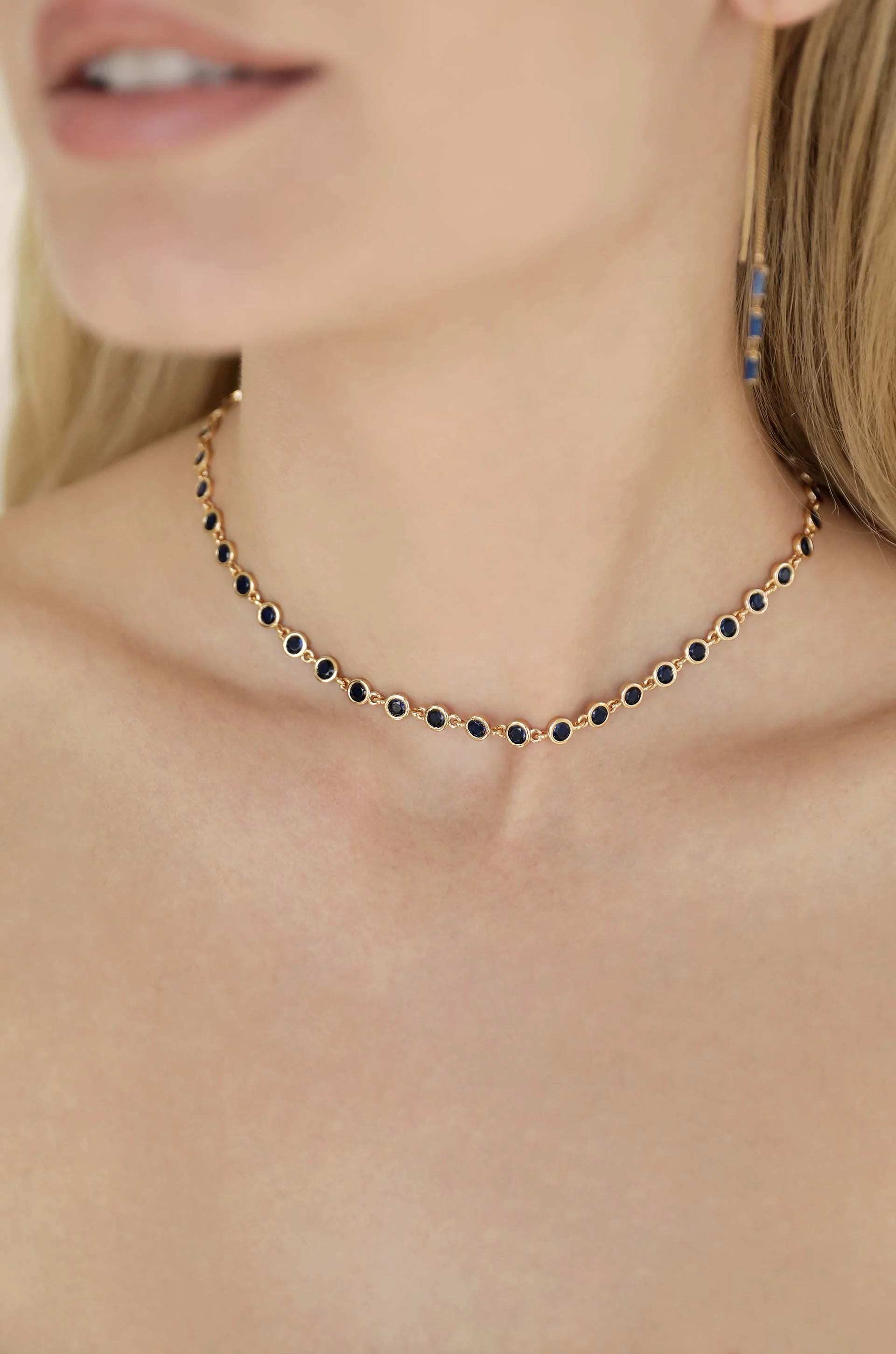 Crystal Disc and Link Necklace - Image 12