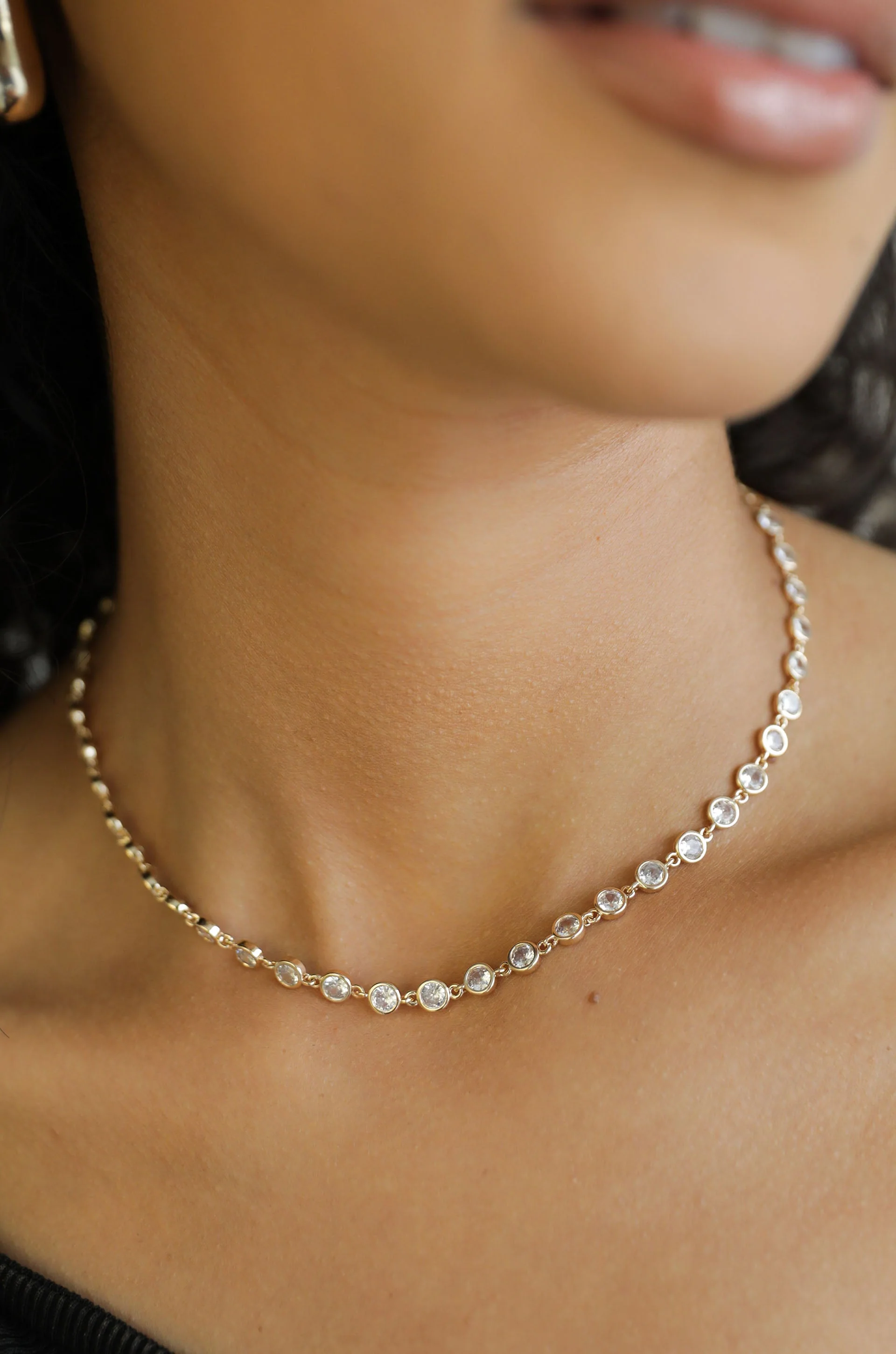 Crystal Disc and Link Necklace - Image 24