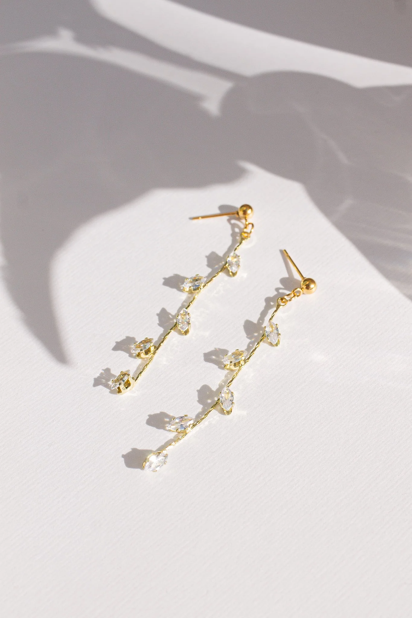 Daphne Leaf Dangle Earrings - Image 2