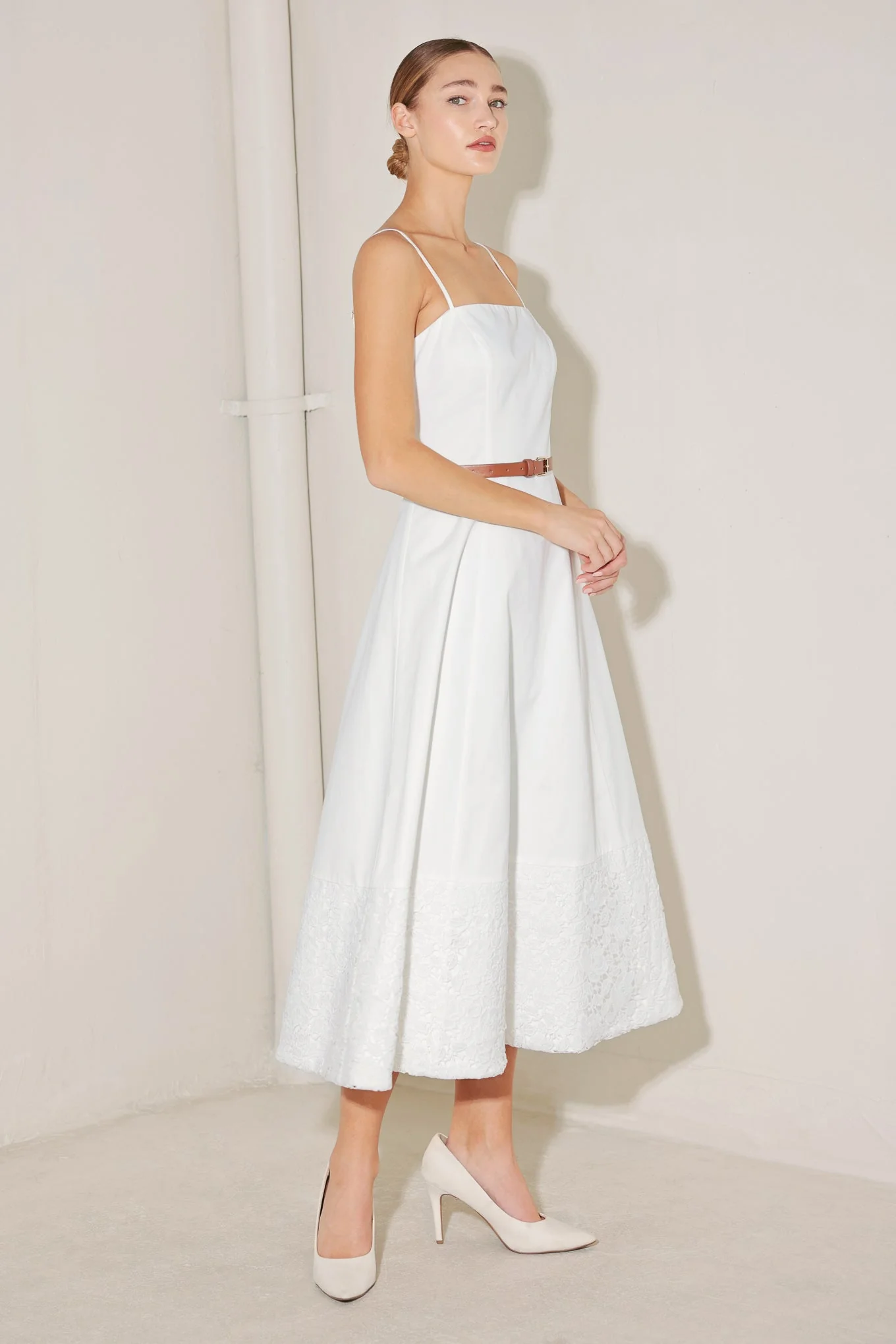 DELICATE ICON WHITE MIDI DRESS - Image 6