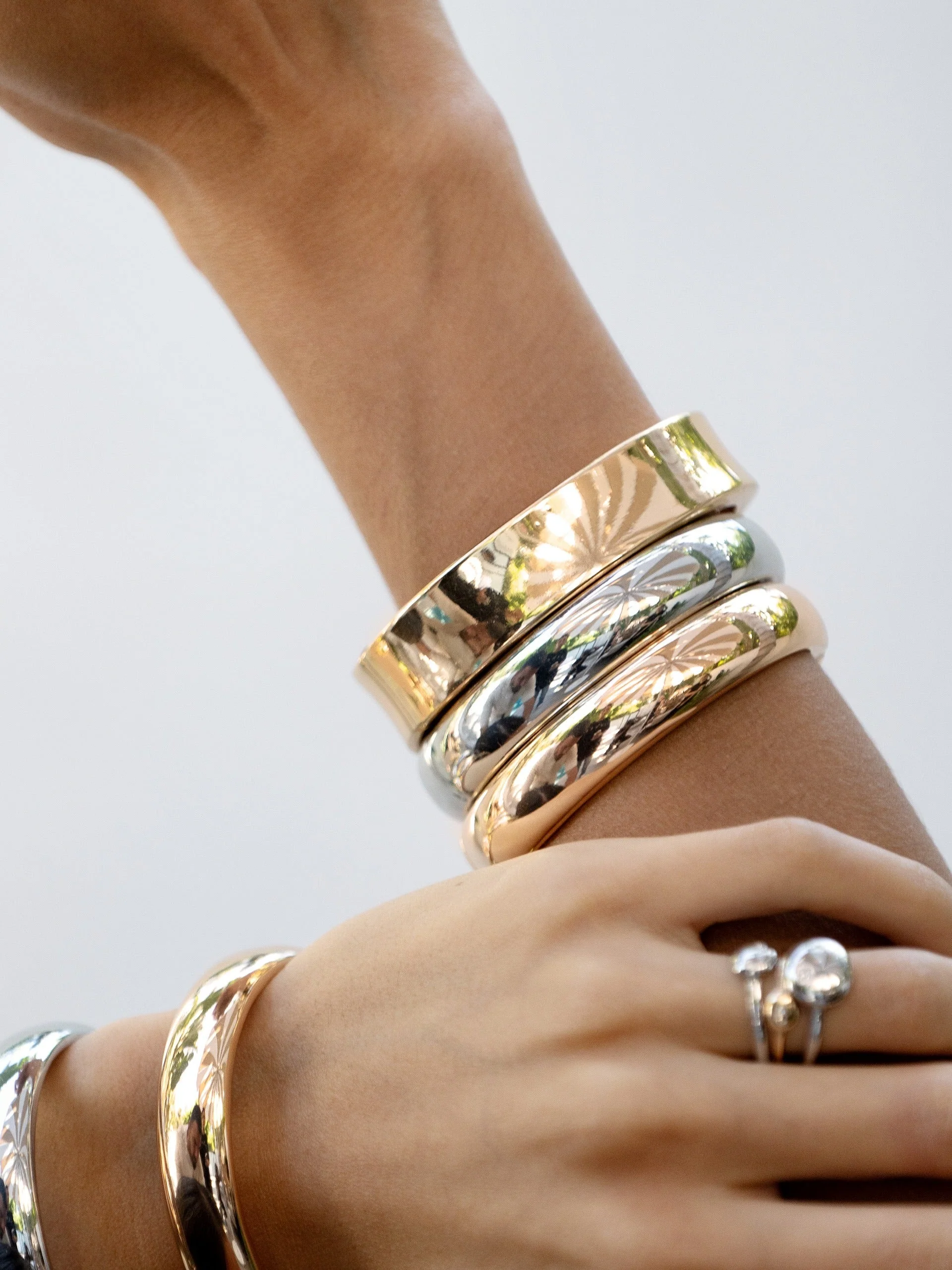 Double Golden Bangle Set - Image 6