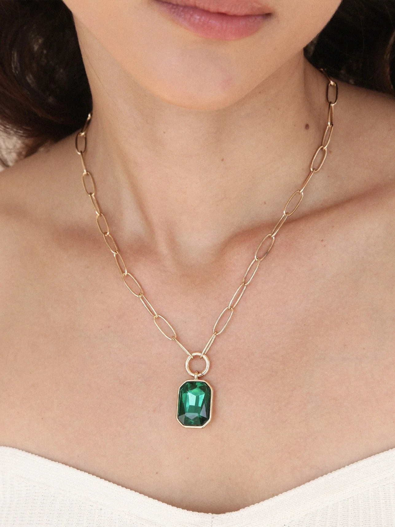 Deco Crystal Pendant Necklace - Image 4