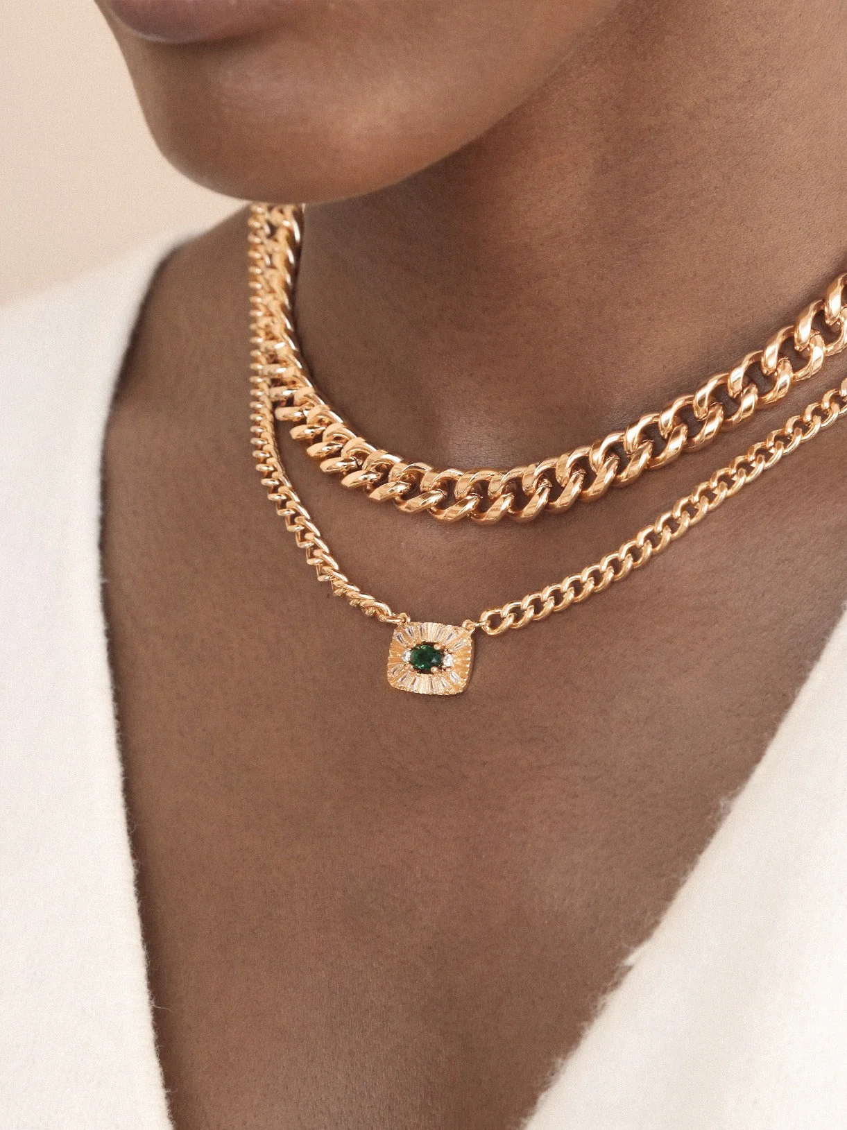 Emerald Green Crystal Pendant Necklace Set - Image 3