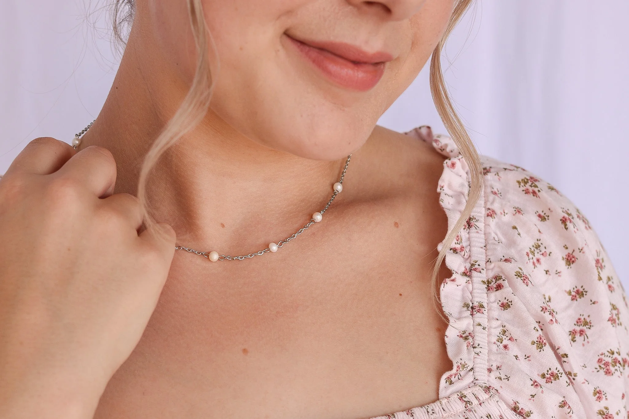 Evelynn Freshwater Pearl Necklace - Image 10