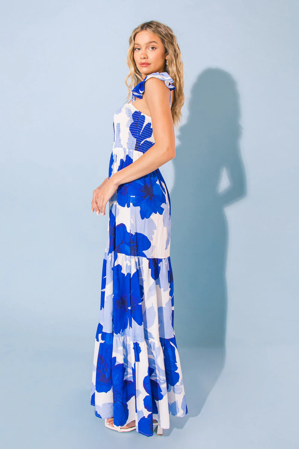 FEEL LIKE MOVING - FLORAL MAXI DRESS - Image 3