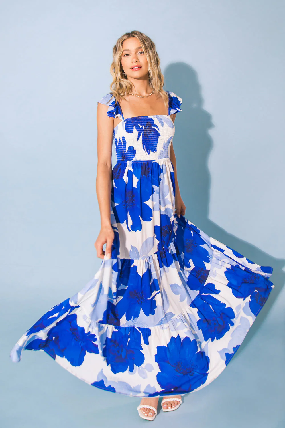 FEEL LIKE MOVING - FLORAL MAXI DRESS - Image 5