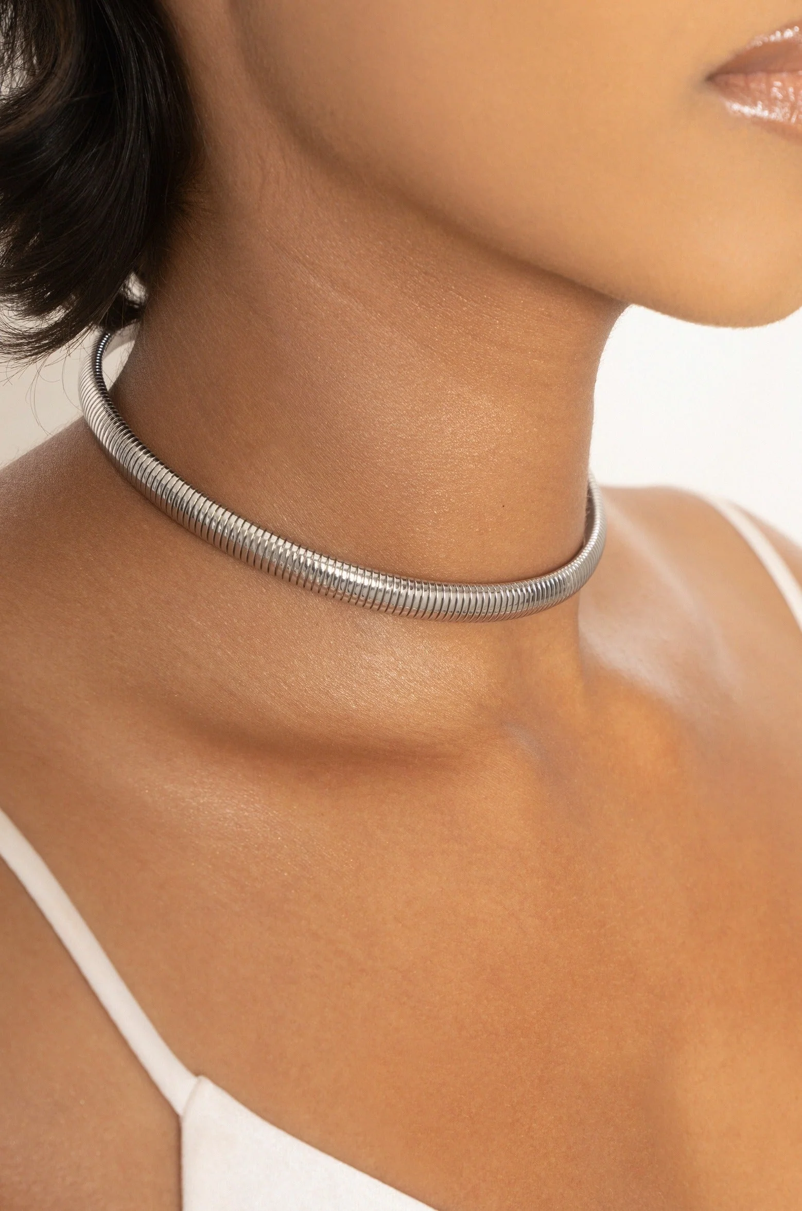 Flex Snake Chain Necklace - Image 3