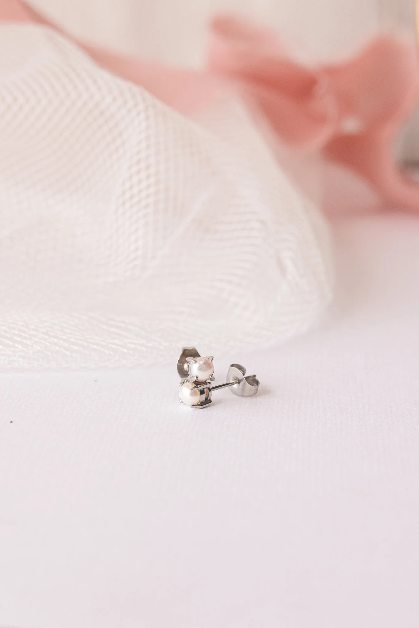 Freshwater Pearl Stud Earrings - Image 9