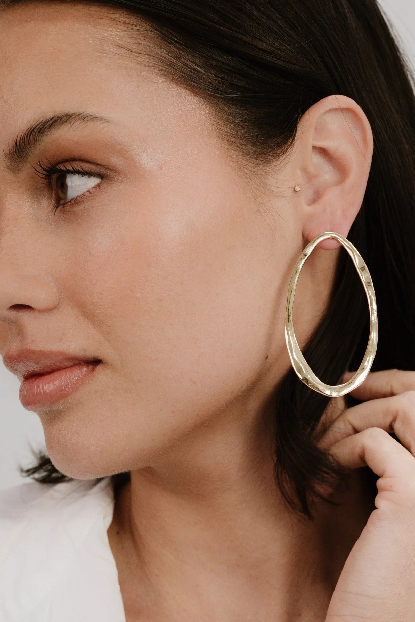 Hammered Large Oval Earrings - Image 4