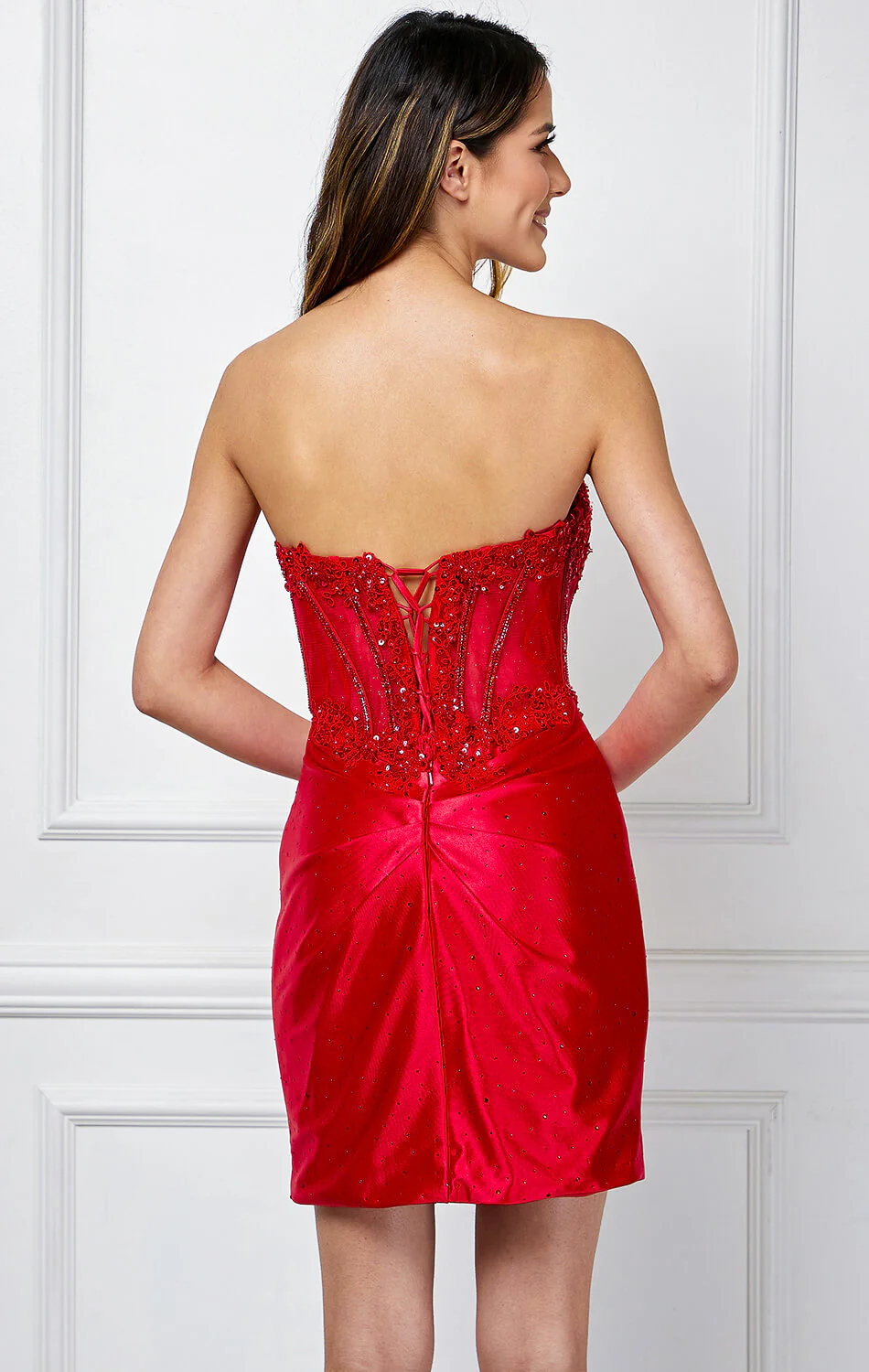 HARRIET MINI DRESS - STRAPLESS SCOOP NECKLINE COCKTAIL DRESS - Image 7