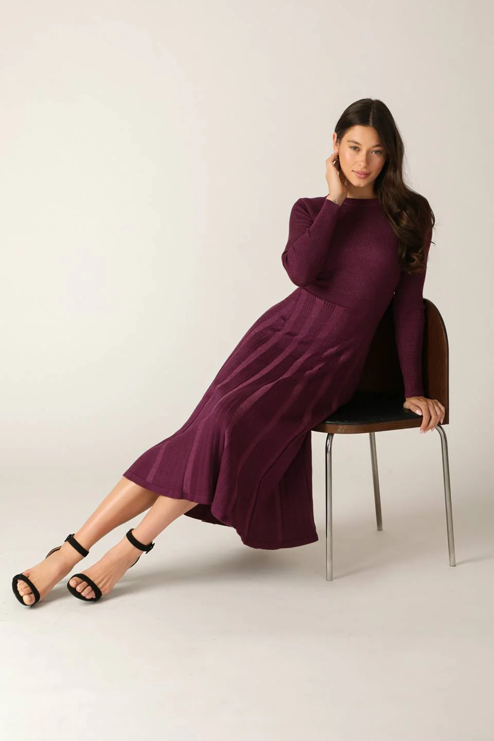 HIGH STANDARDS SWEATER MIDI DRESS - Image 9