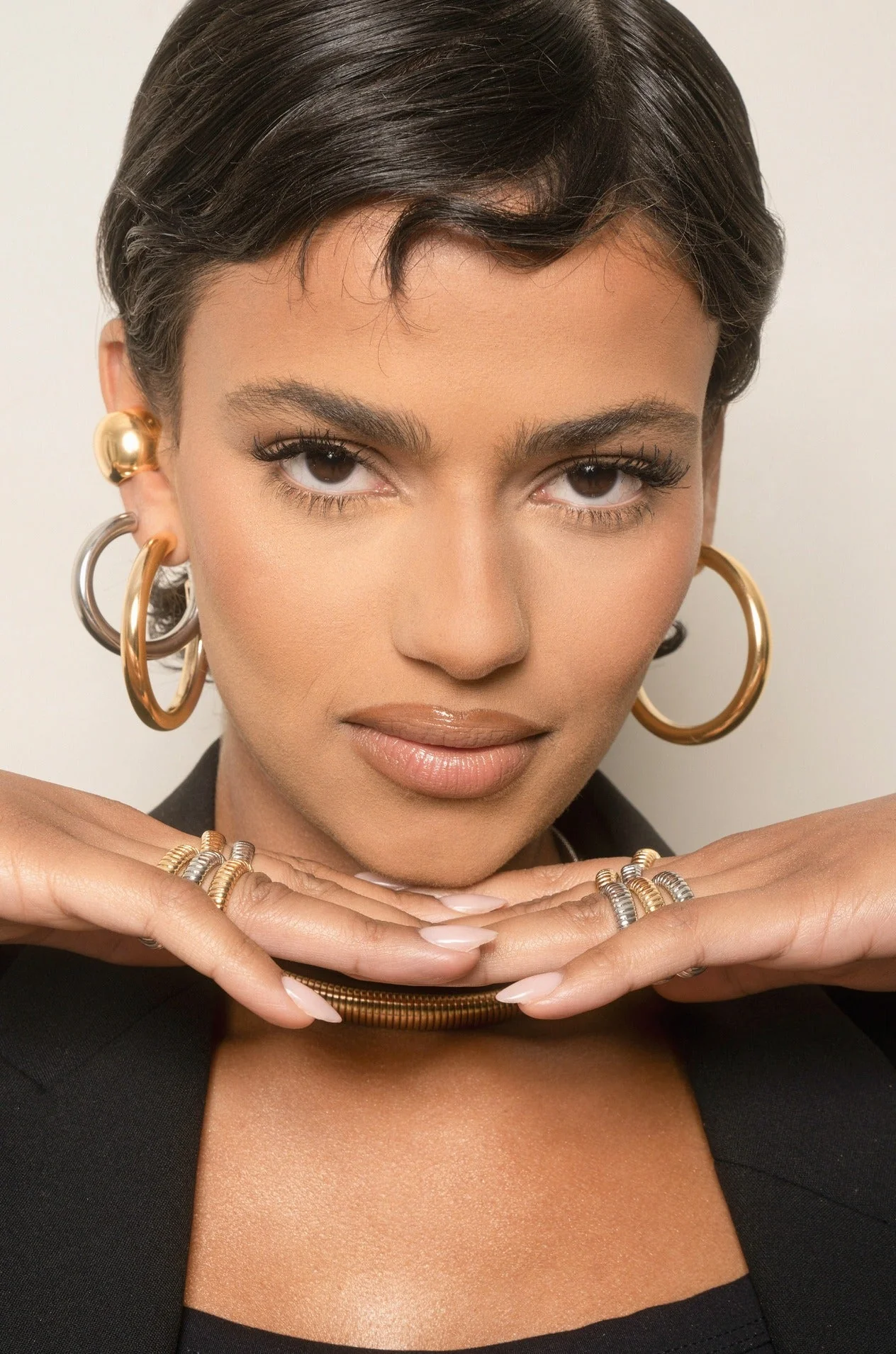 Large Thick Classic Hoops - Image 12