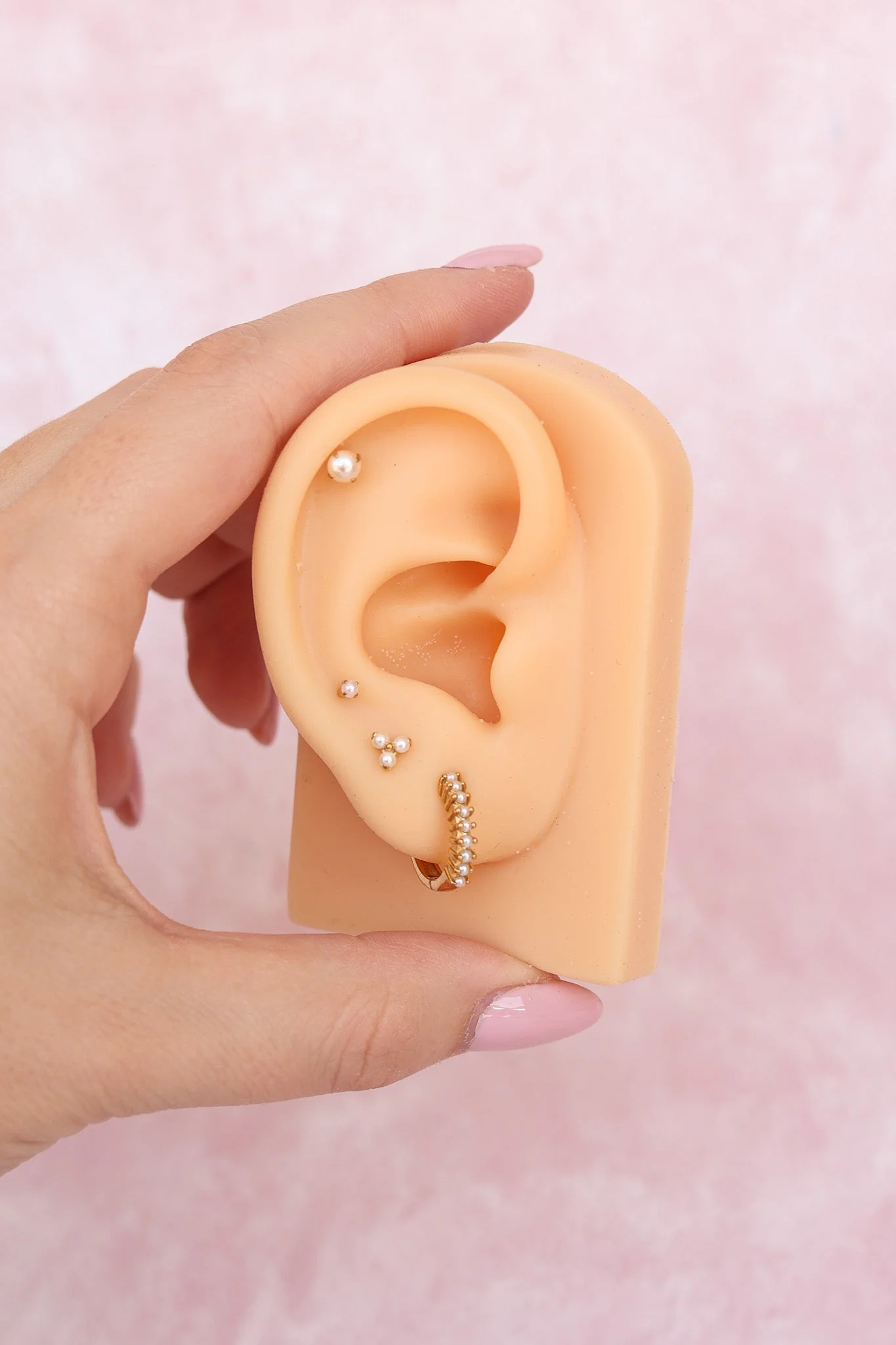 Pearl Trio Flat Back Earring - Image 7
