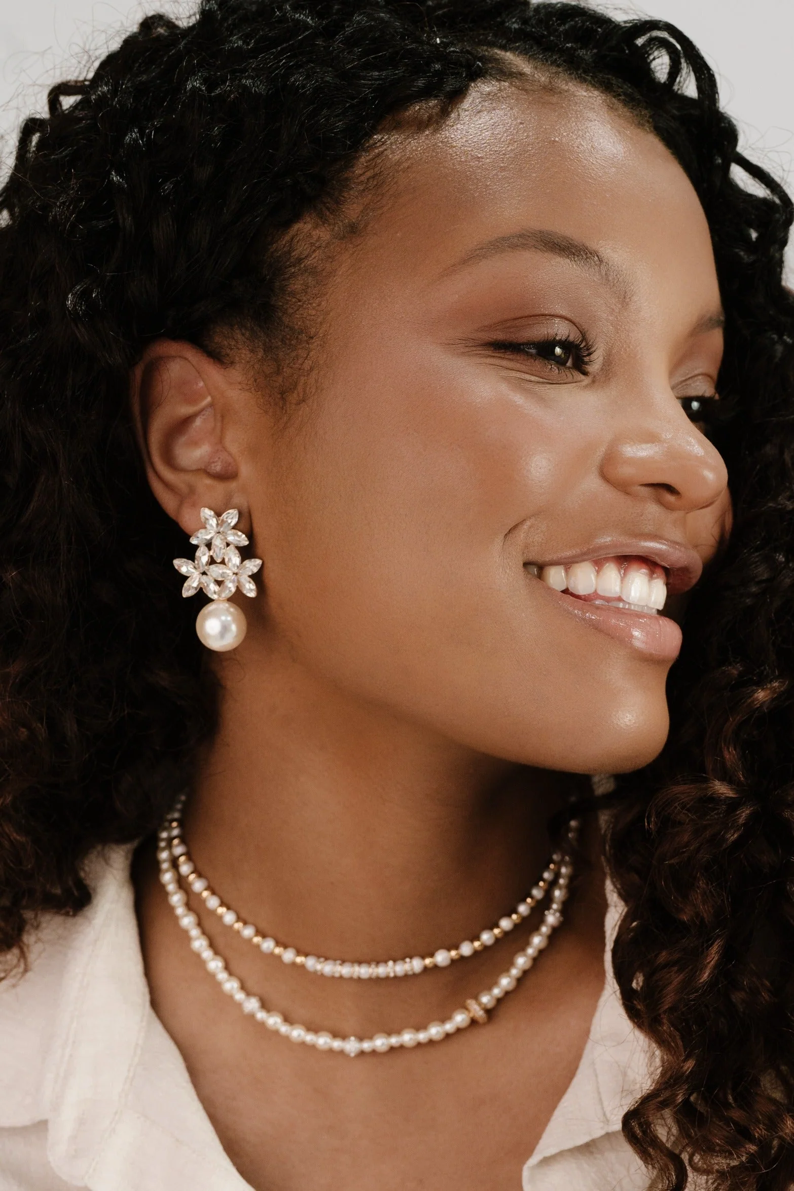 Pearls Double Sparkle Beaded Necklace Set - Image 7