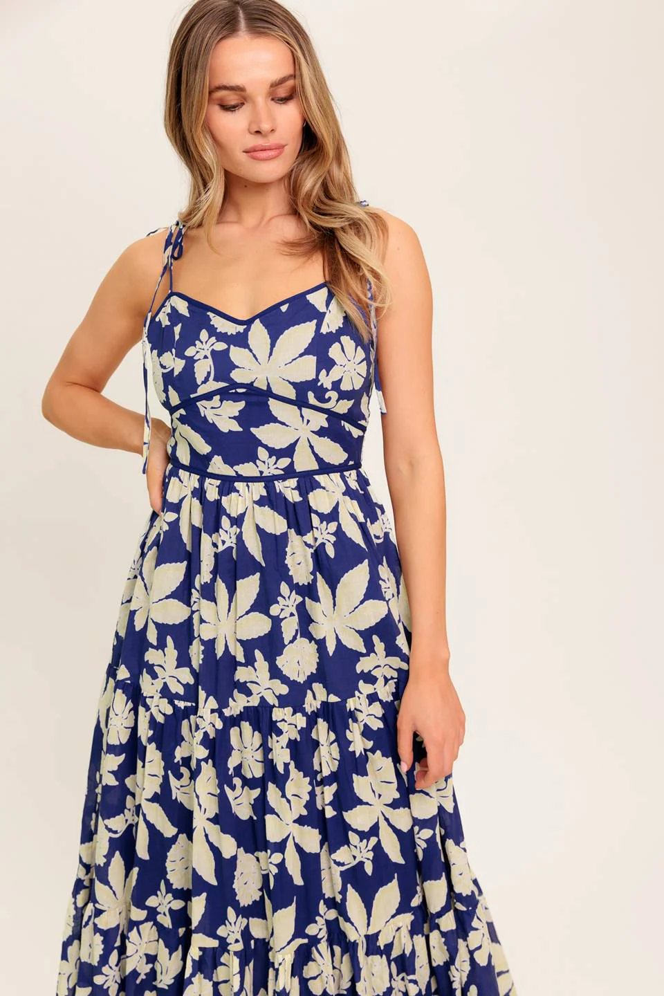 PETALS IN THE WIND MIDI DRESS - NAVY - Image 6