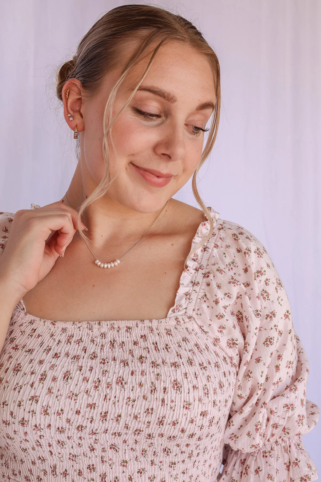 Pirouette Freshwater Pearl Necklace - Image 5