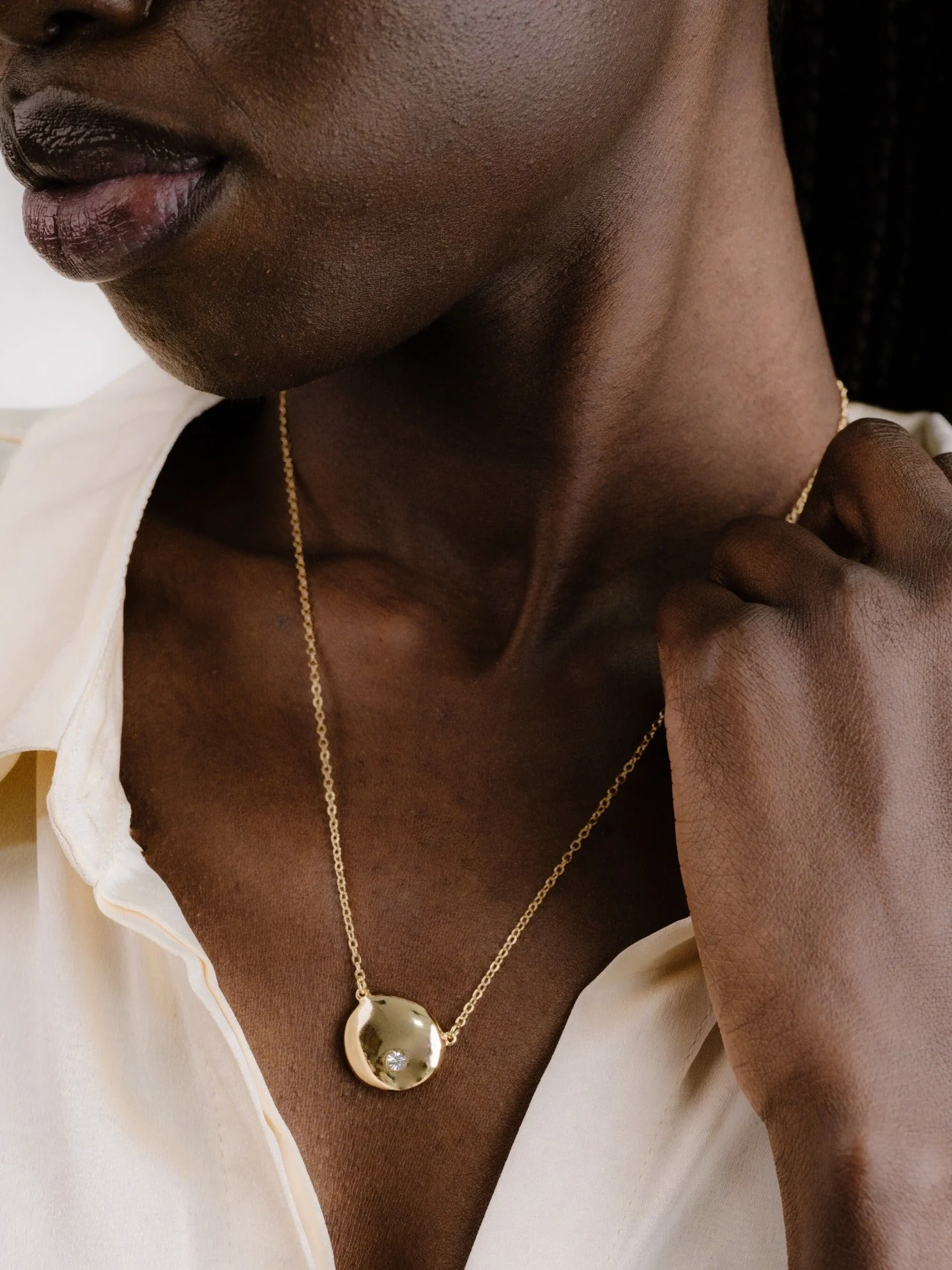Polished Pebble Pendant Necklace - Image 3