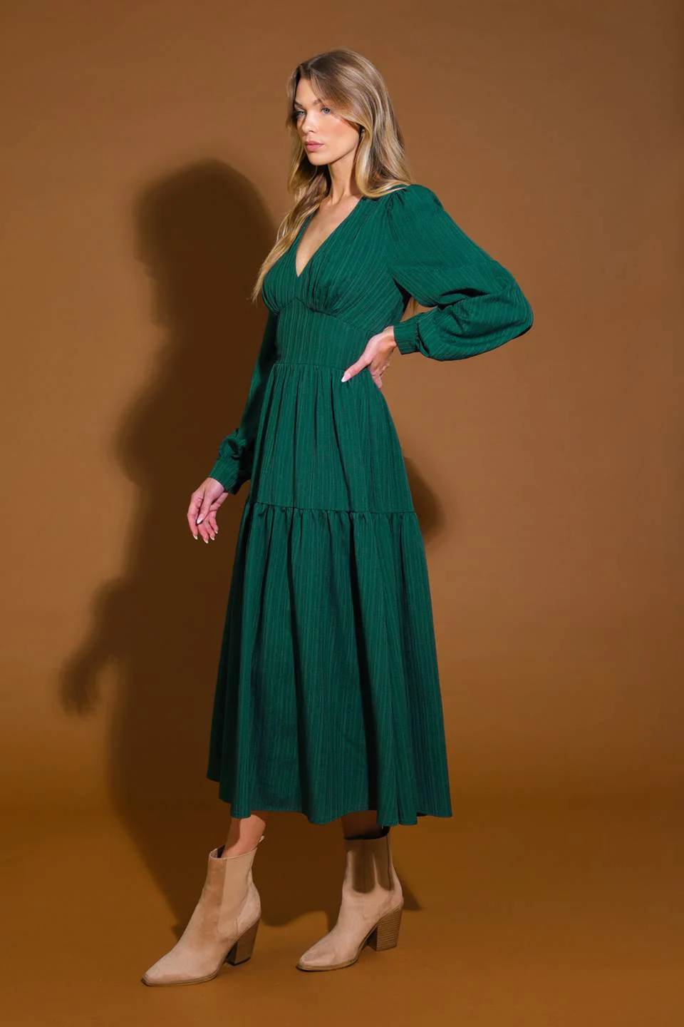 POSH PRESENCE WOVEN MIDI DRESS - Image 3