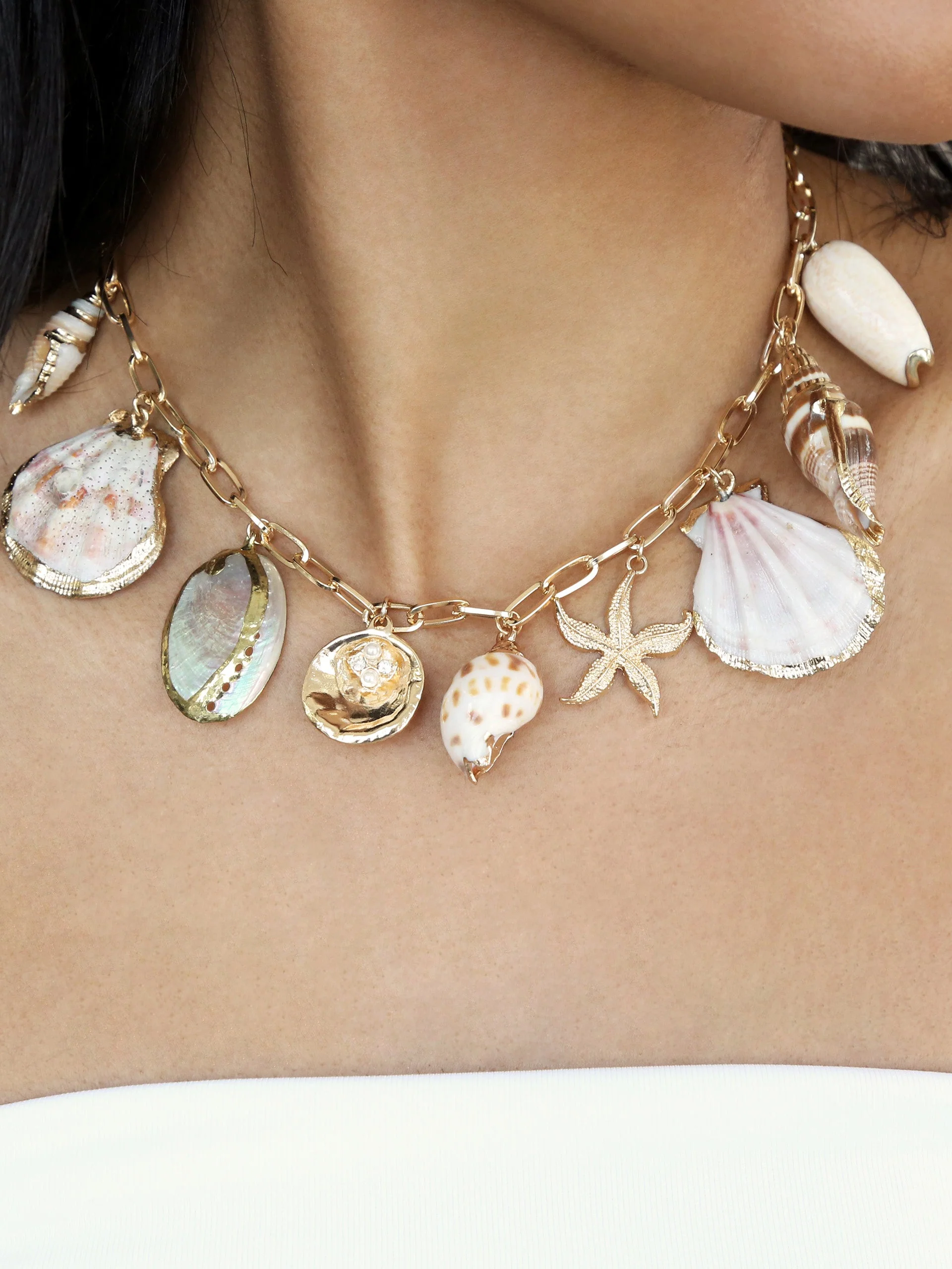 Private Island Assorted Shell Necklace - Image 4