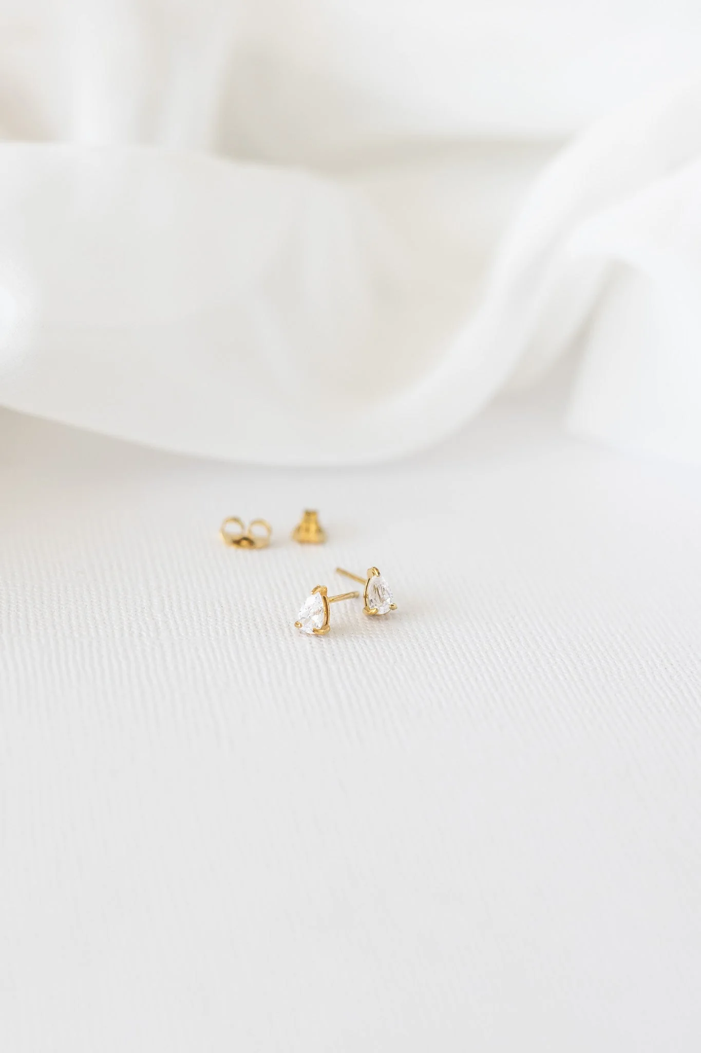 Raindrop Crystal Stud Earring