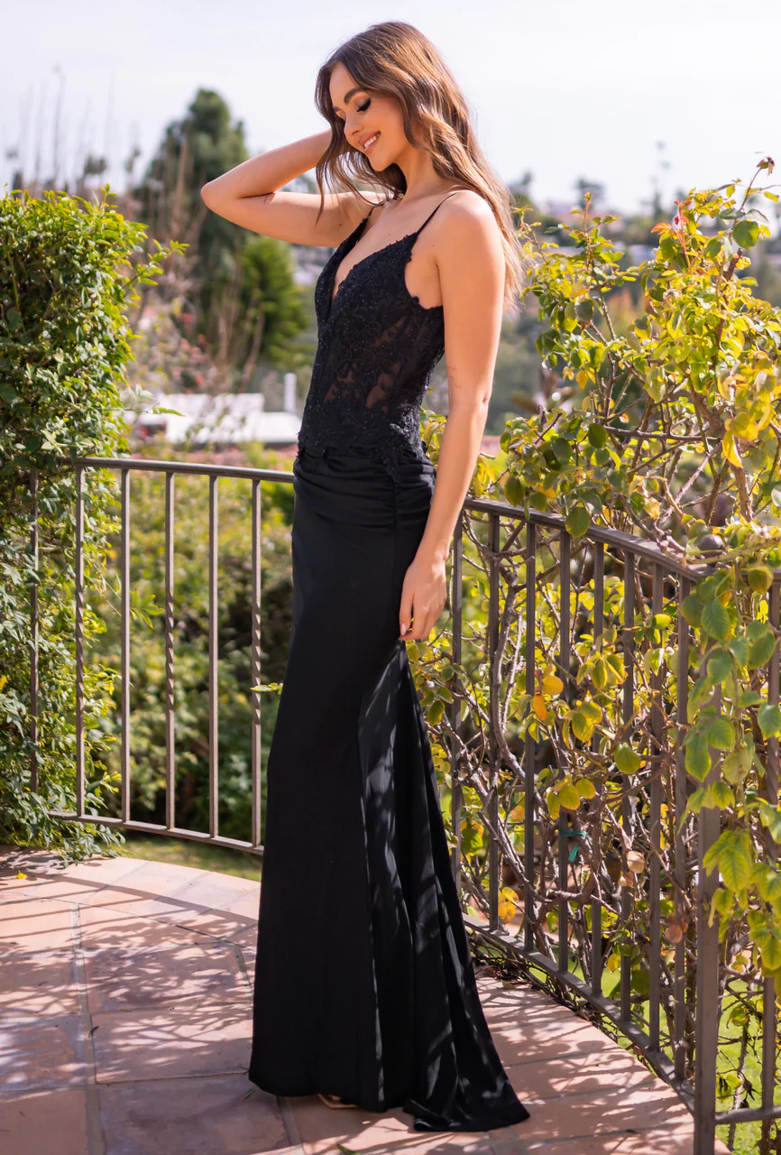 Sami Gown - Black - Image 5