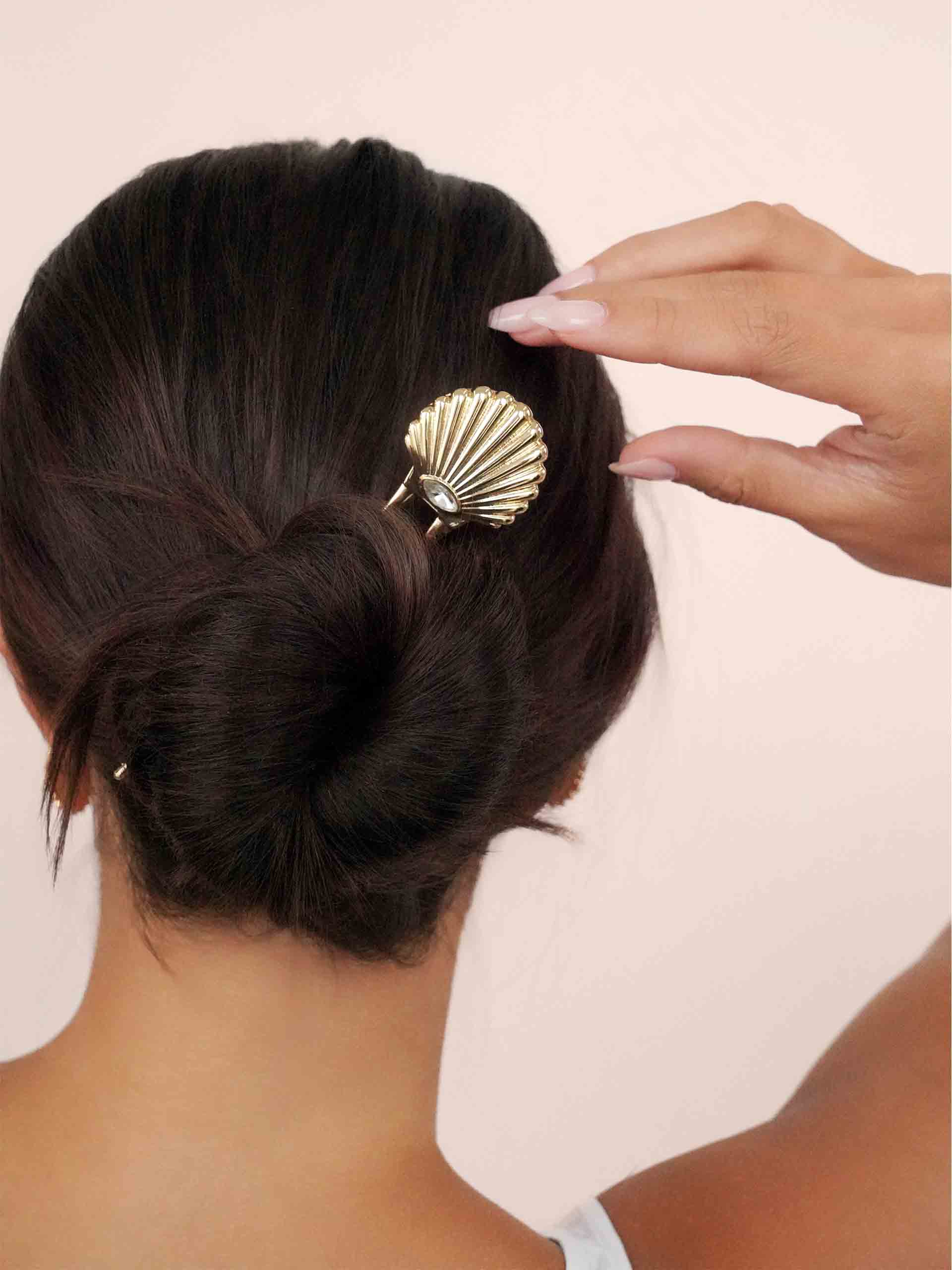 Santorini Shell Hair Pin - Image 3