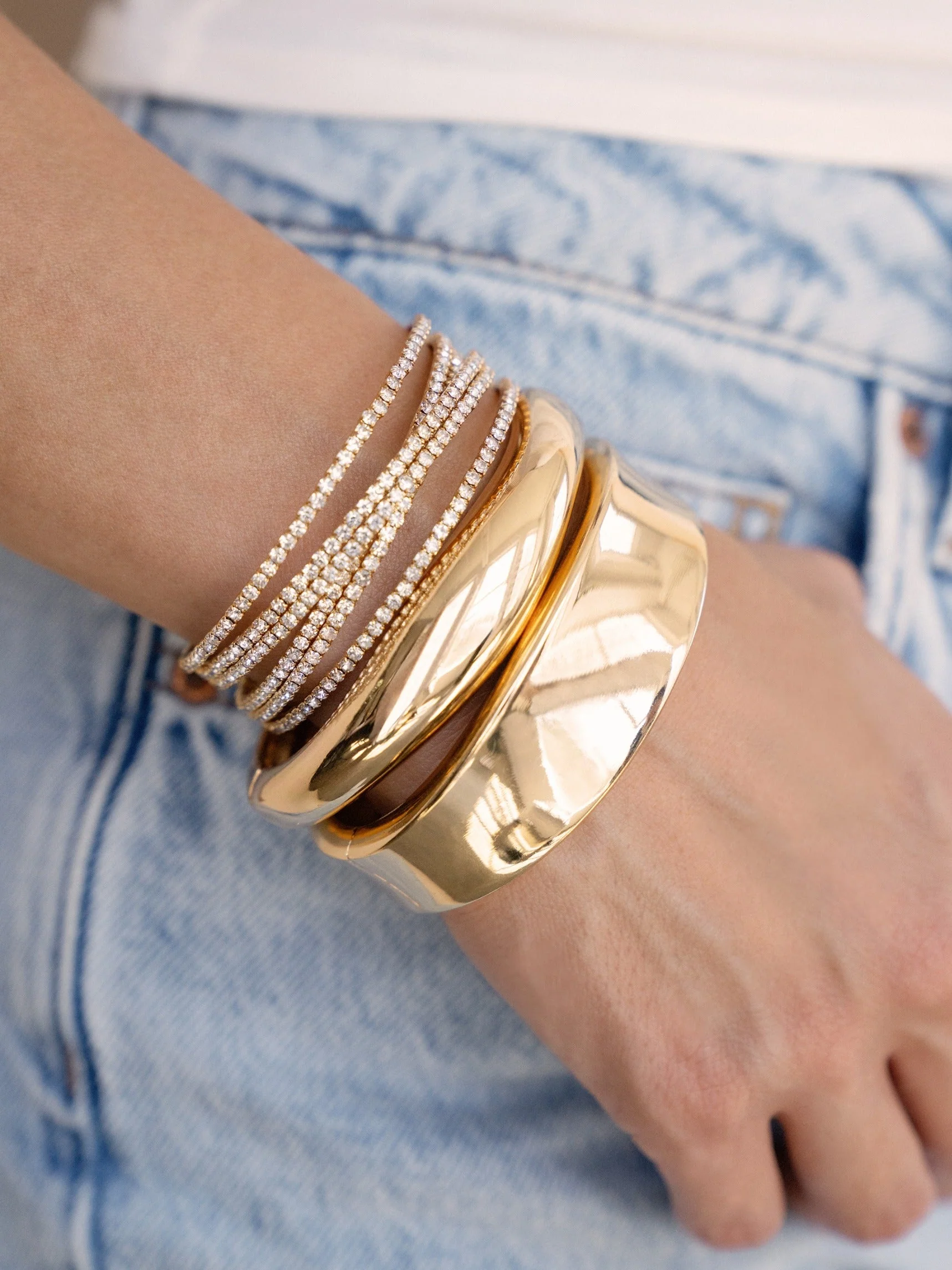 Squared Shine Bangle Bracelet - Image 4