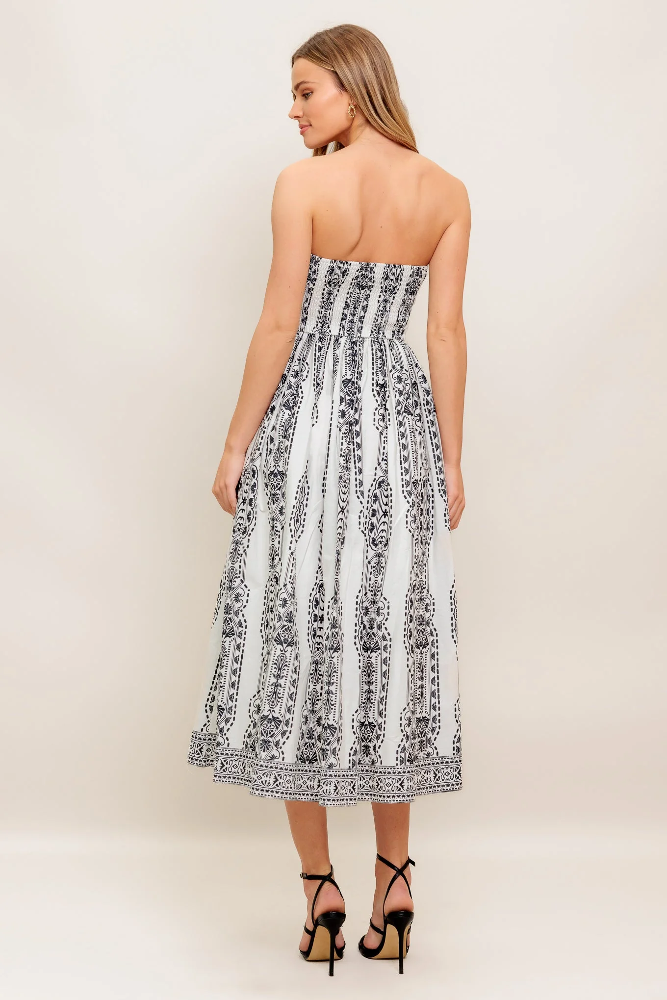 SUMMER SILHOUETTE STRAPLESS BLACK & WHITE MIDI DRESS - Image 2
