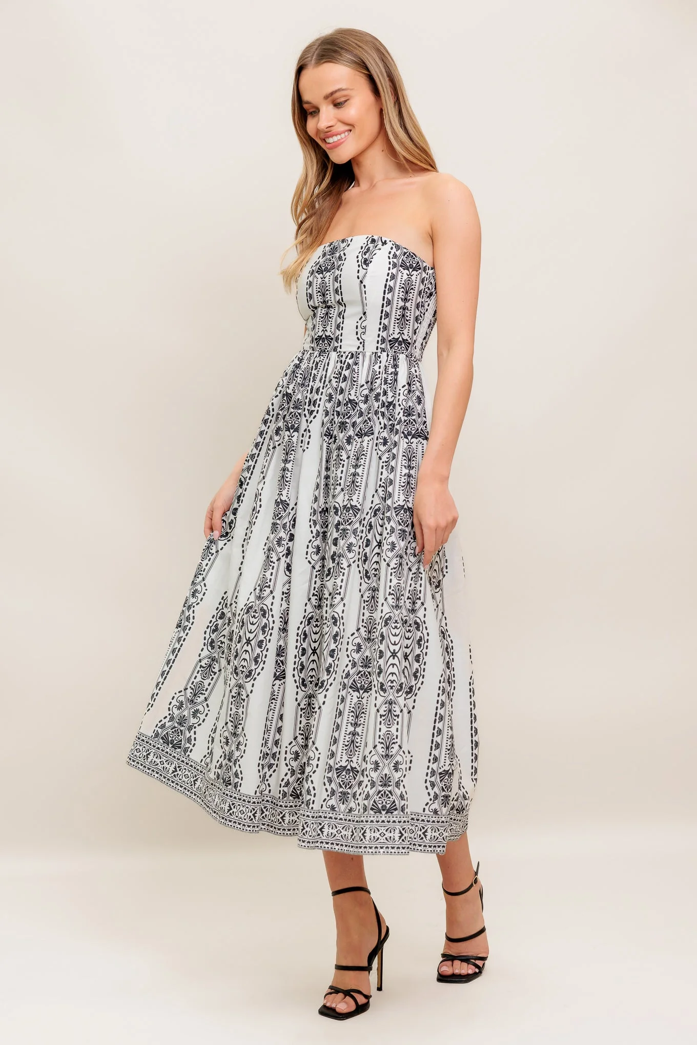 SUMMER SILHOUETTE STRAPLESS BLACK & WHITE MIDI DRESS - Image 5