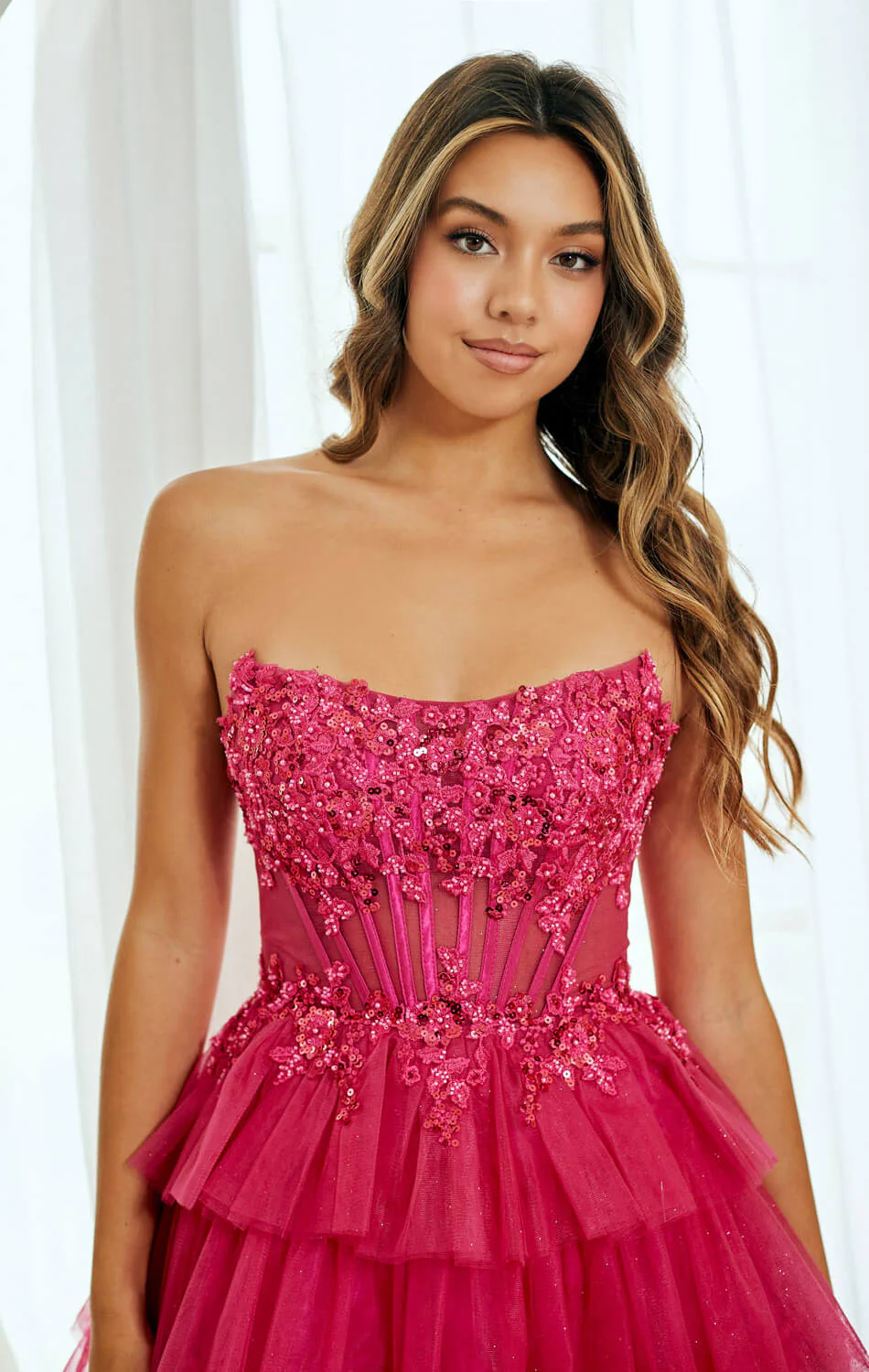 TANSY MINI DRESS - FLORAL LACE STRAPLESS COCKTAIL DRESS - Image 4