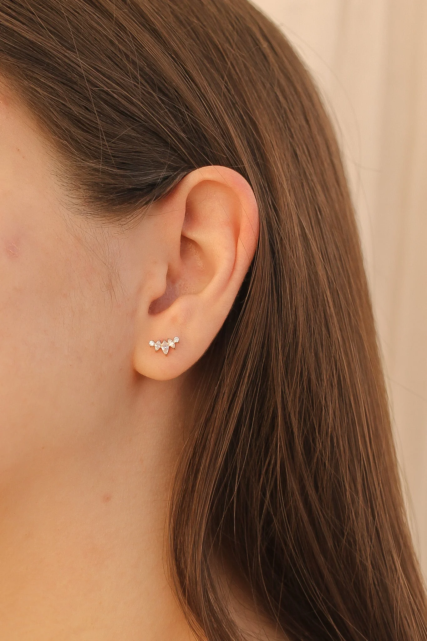 Tiara Flat Back Stud - Image 7