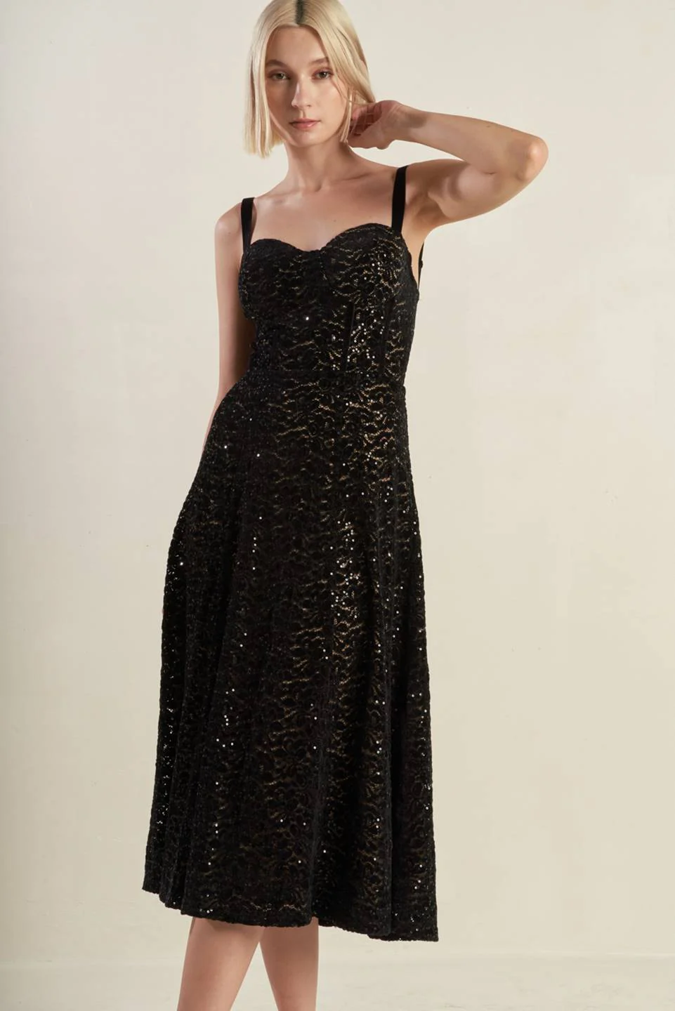 TIFFANY BLACK LACE MIDI DRESS - Image 3