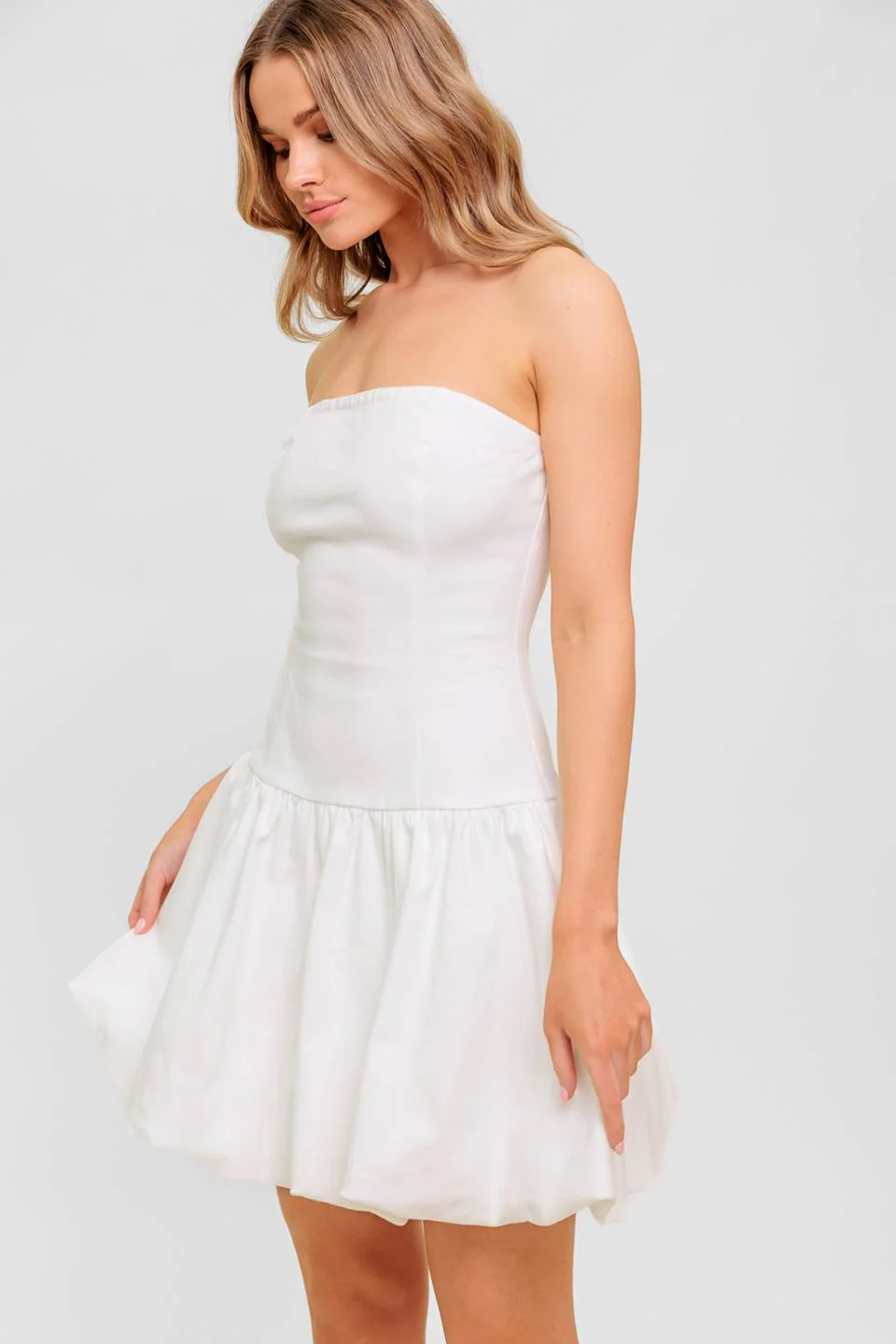 TWILIGHT WISH - WHITE DENIM BUBBLE HEM MINI DRESS - Image 6