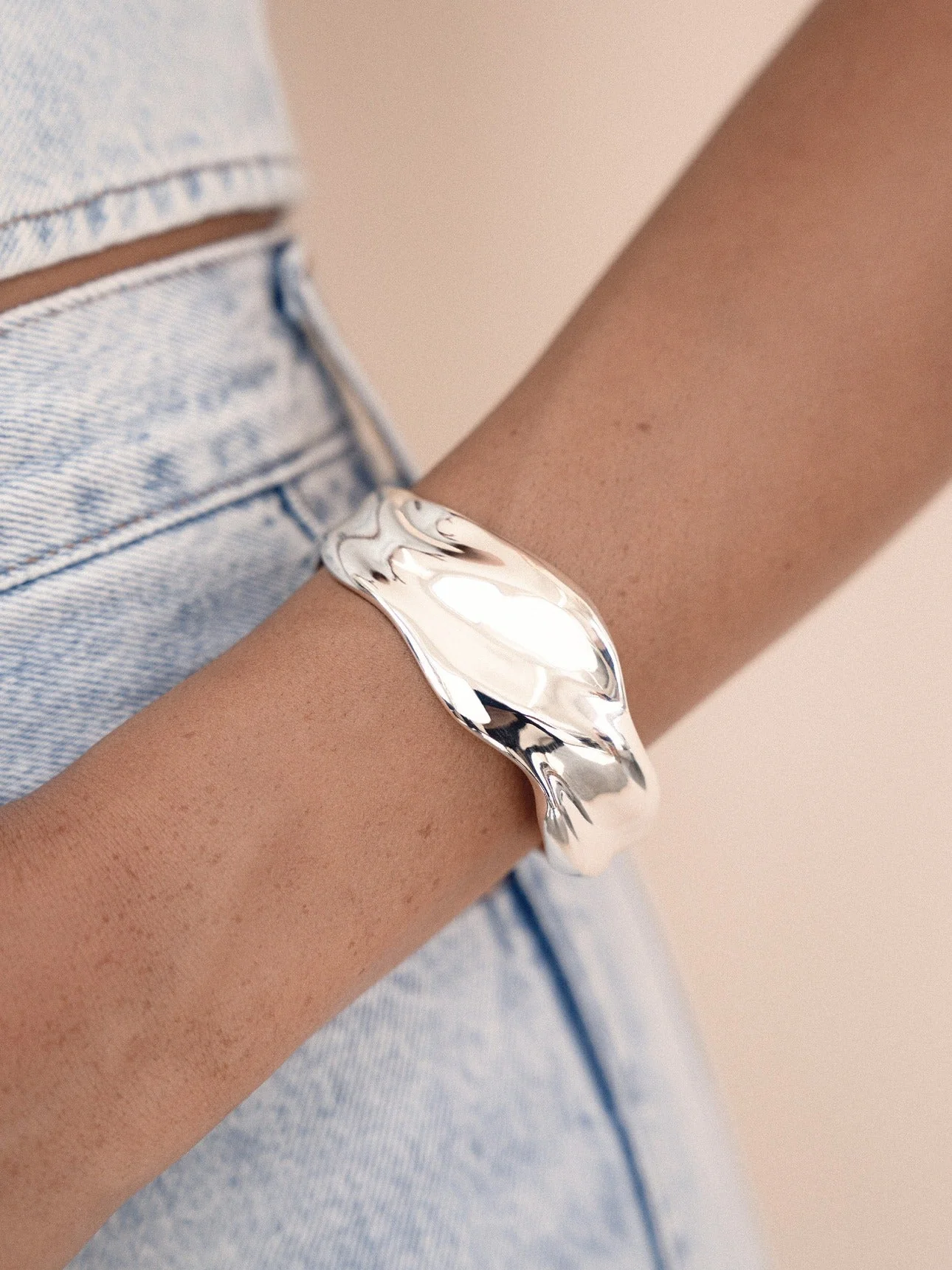 Wavy Days Cuff Bracelet - Image 3