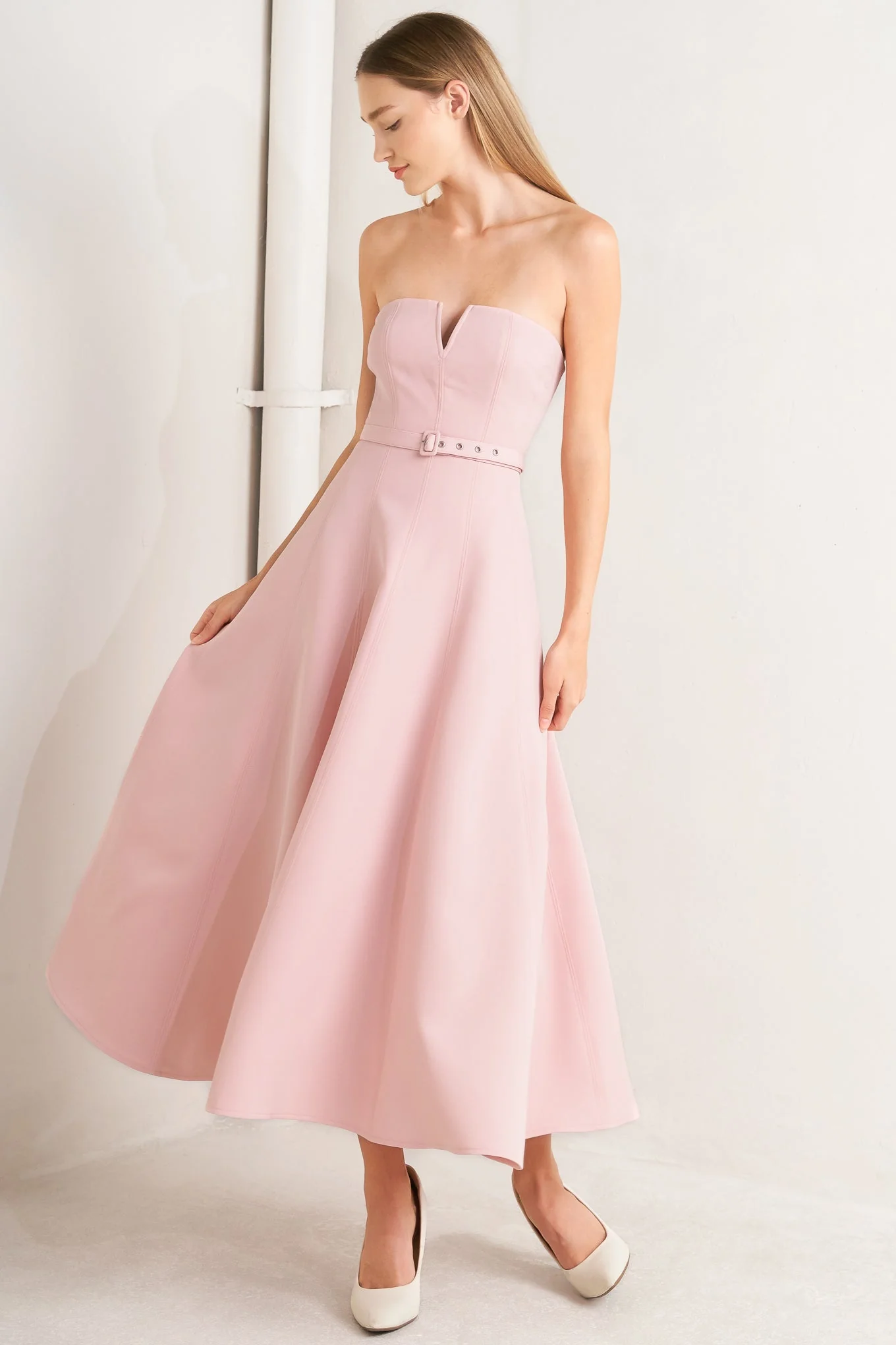 WEEKEND DATE PINK STRAPLESS MIDI DRESS - Image 2