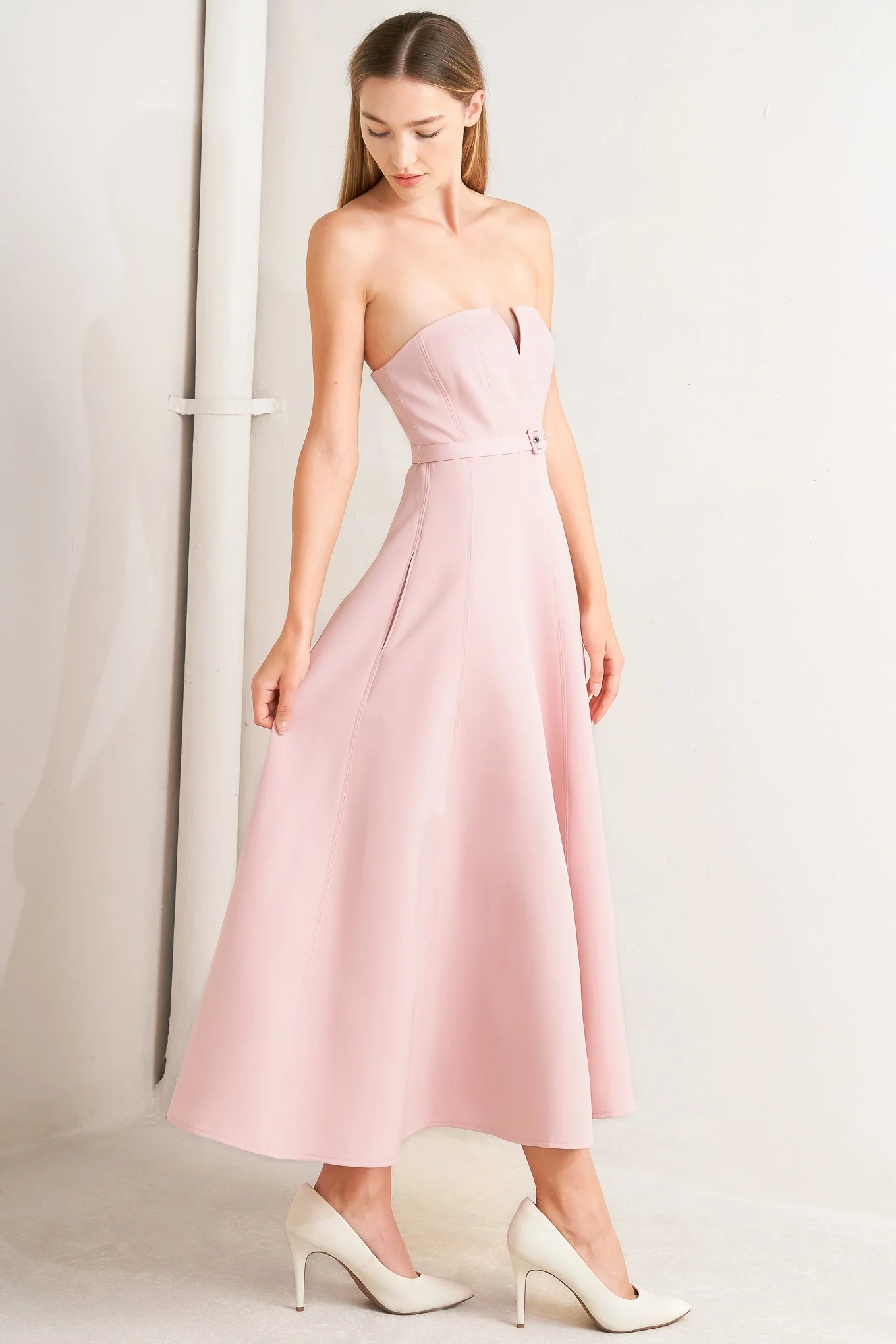 WEEKEND DATE PINK STRAPLESS MIDI DRESS - Image 3