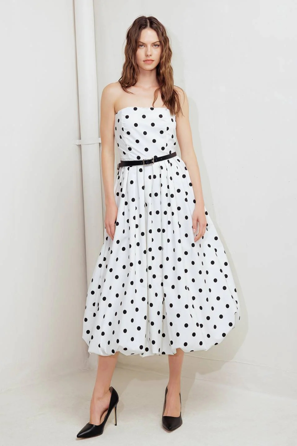 WHITE & BLACK POLKA DOT BUBBLE HEM MIDI DRESS - Image 4