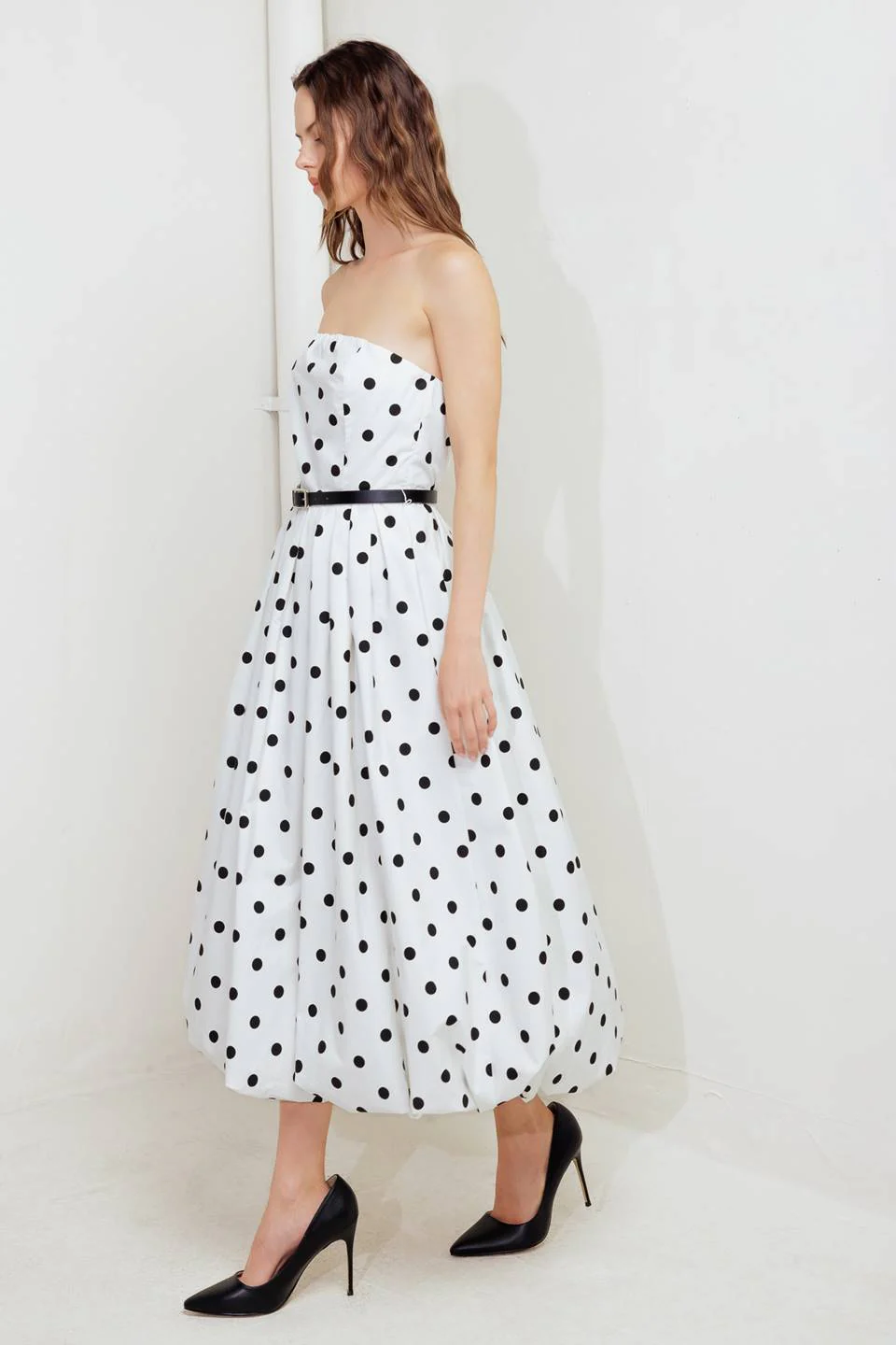WHITE & BLACK POLKA DOT BUBBLE HEM MIDI DRESS - Image 7